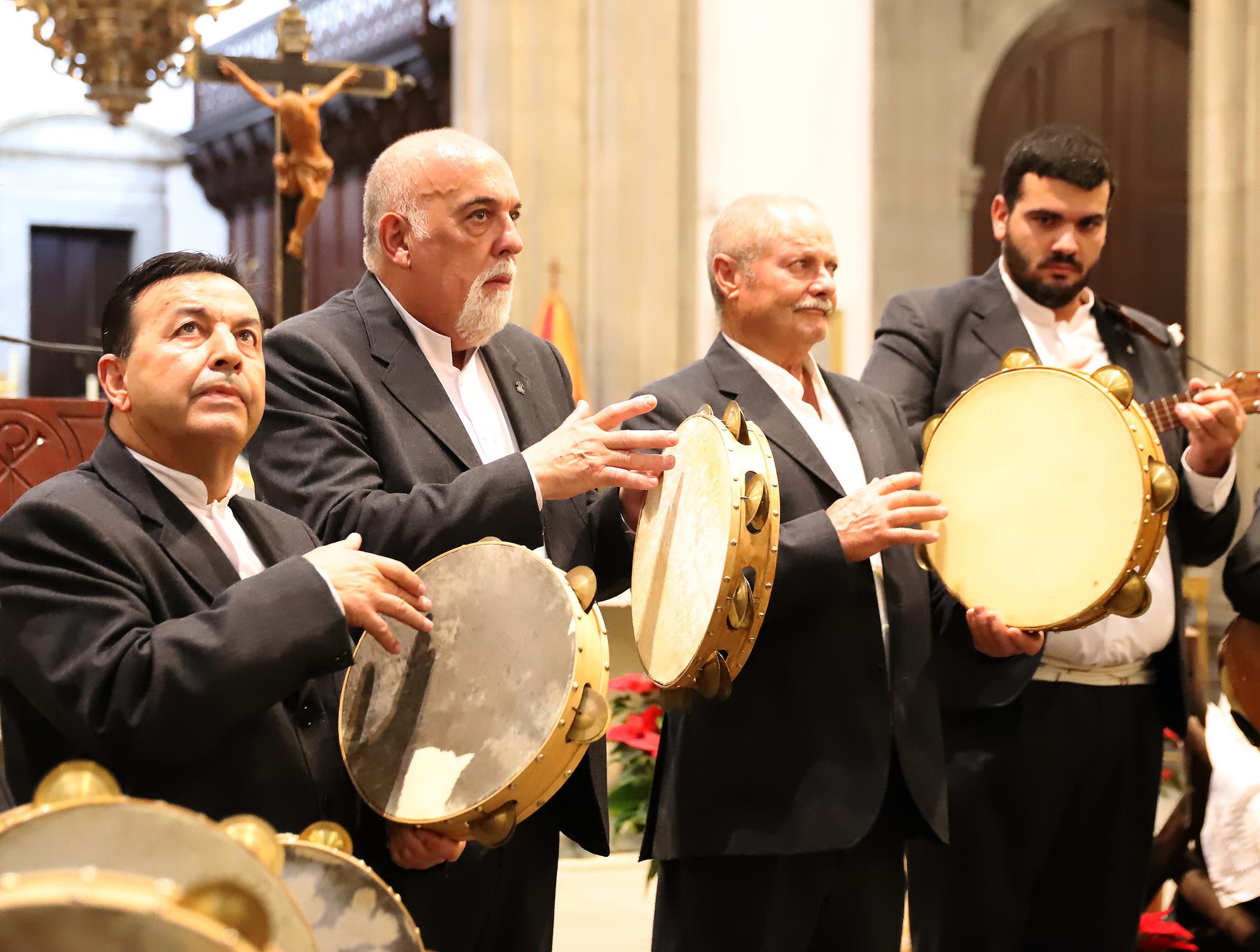 Rancho de Pascua de Tinajo en la Catedral de Santa Ana Rancho de Pascua de Tinajo en la Catedral de Santa Ana