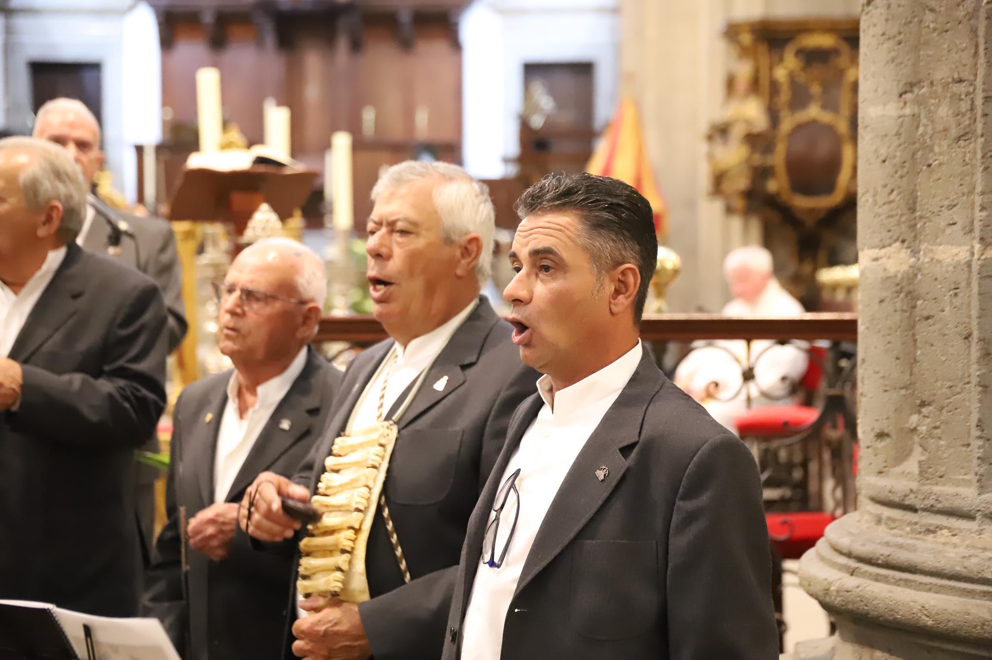 Rancho de Pascua de Tinajo en la Catedral de Santa Ana Rancho de Pascua de Tinajo en la Catedral de Santa Ana