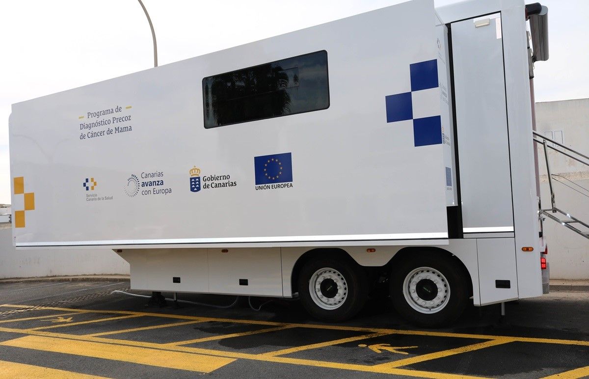 La unidad móvil del programa de detección precoz del cáncer de mama