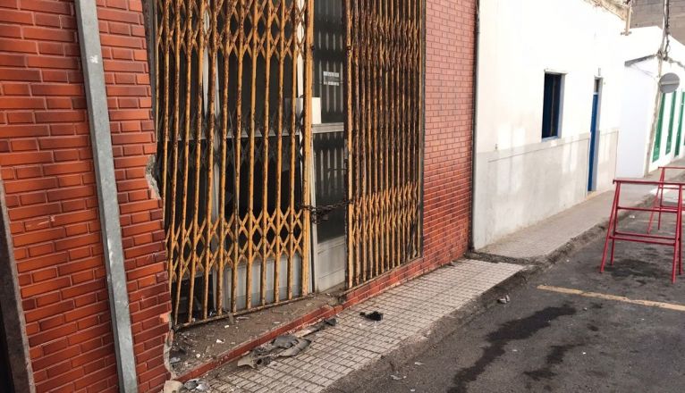 La fachada del establecimiento tras el accidente La fachada del establecimiento tras el accidente