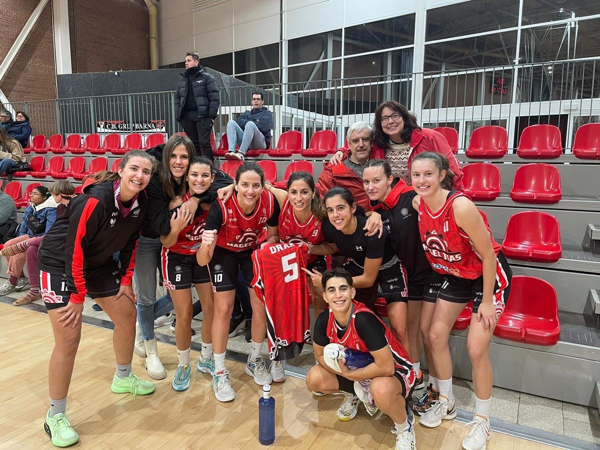 Match between Grup Barna and Magec Tías