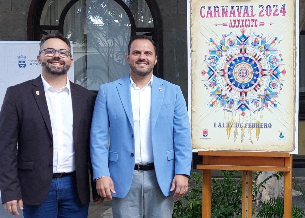 El alcalde de Arrecife y el concejal de Fiestas en la presentación del cartel.
