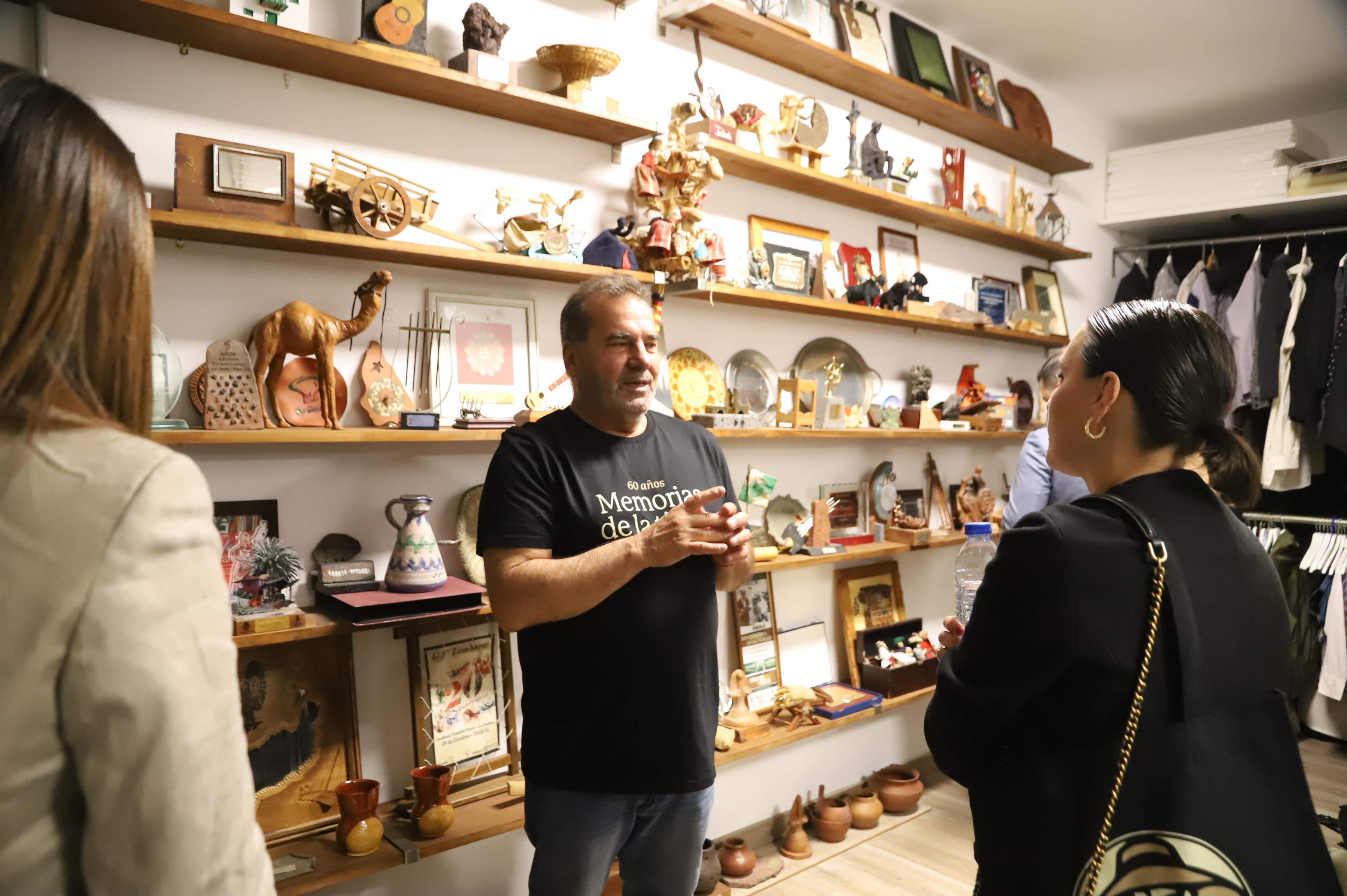 La agrupación folklórica durante la presentación de 'Memorias de la Tierra' La agrupación folklórica durante la presentación de 'Memorias de la Tierra'