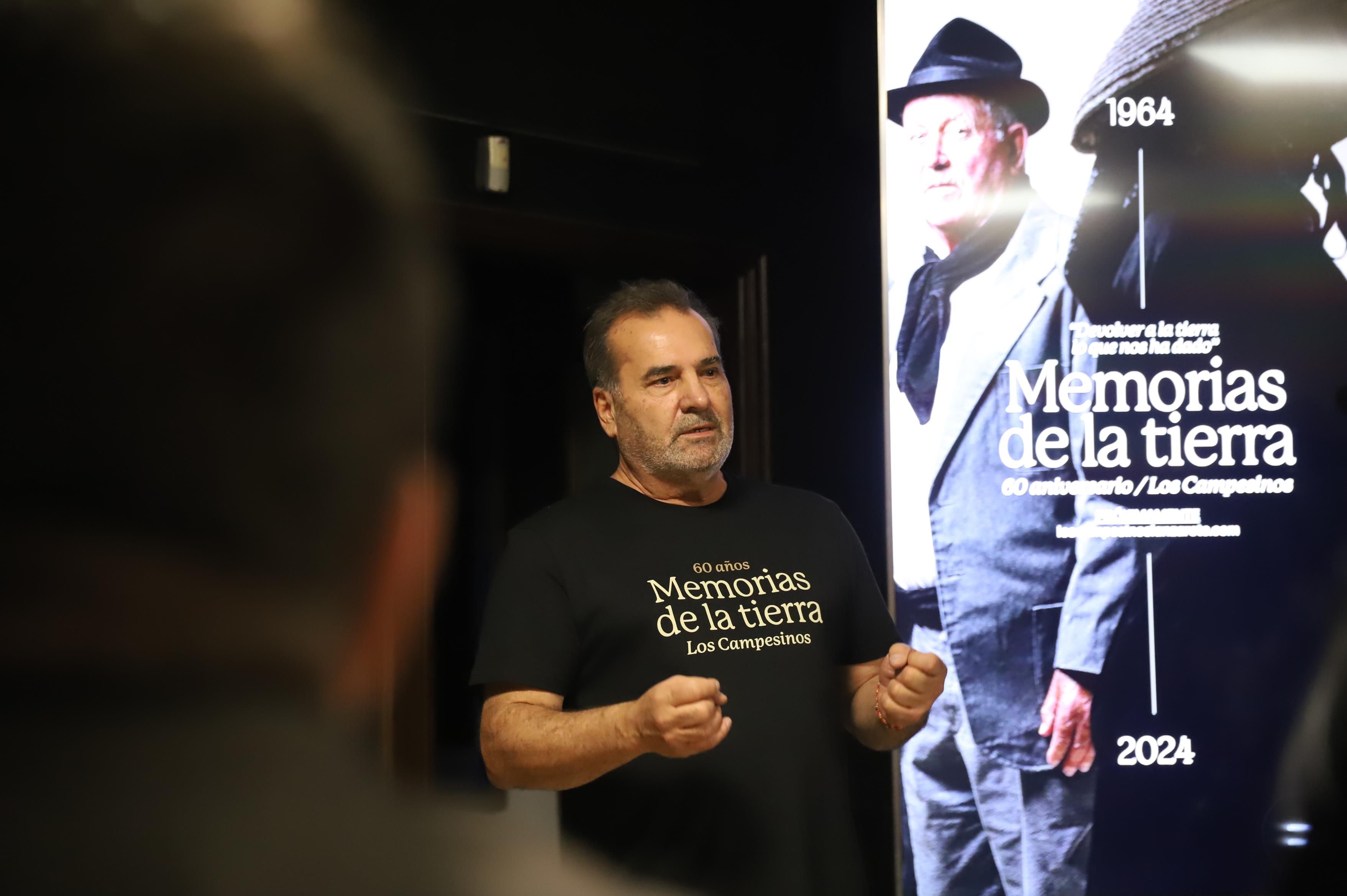 La agrupación folklórica durante la presentación de 'Memorias de la Tierra' La agrupación folklórica durante la presentación de 'Memorias de la Tierra'