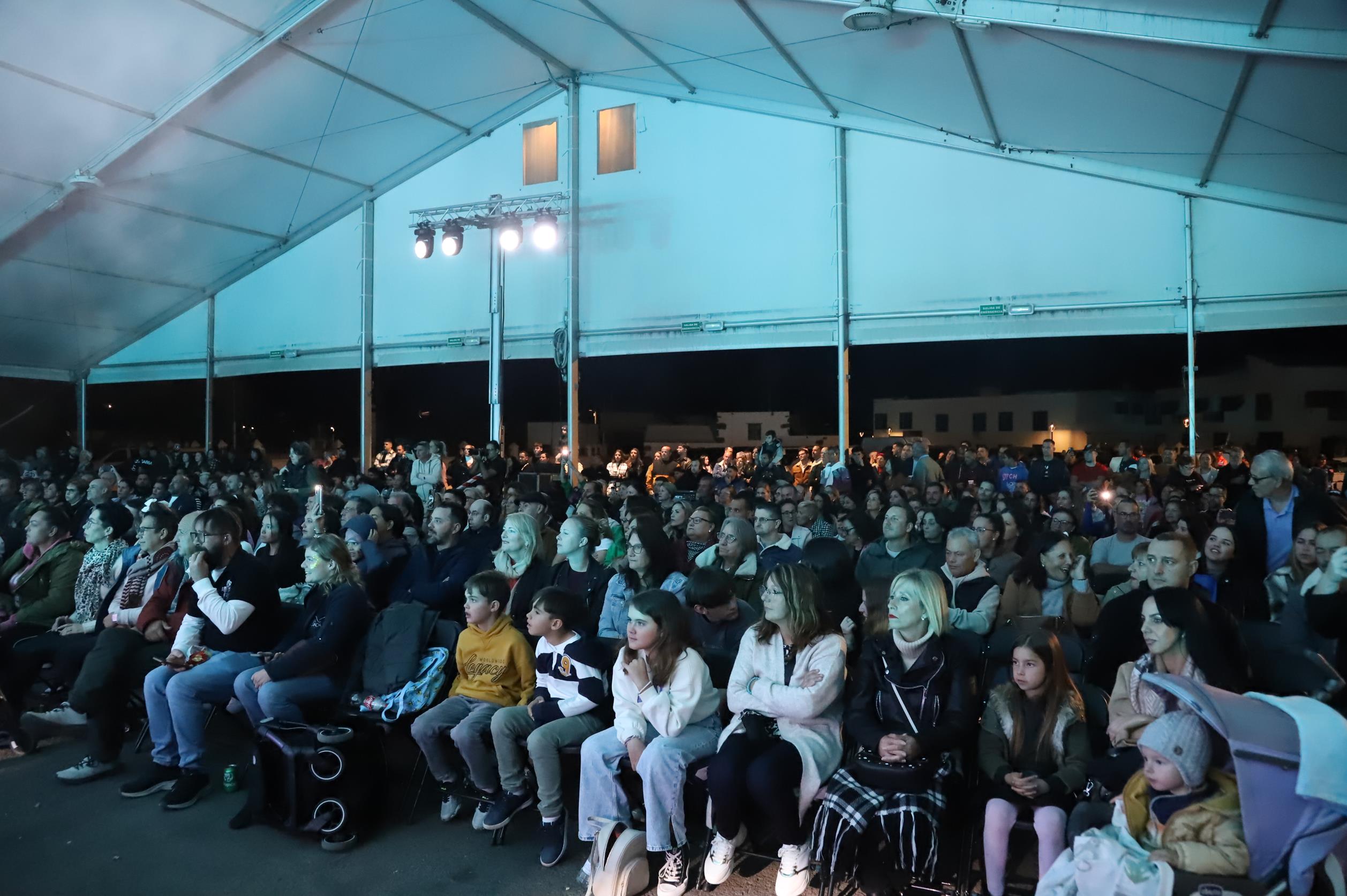 Presentación de las comparsa Los Timanfeiros y Los Yaiseros, 2024 Presentación de las comparsa Los Timanfeiros y Los Yaiseros, 2024
