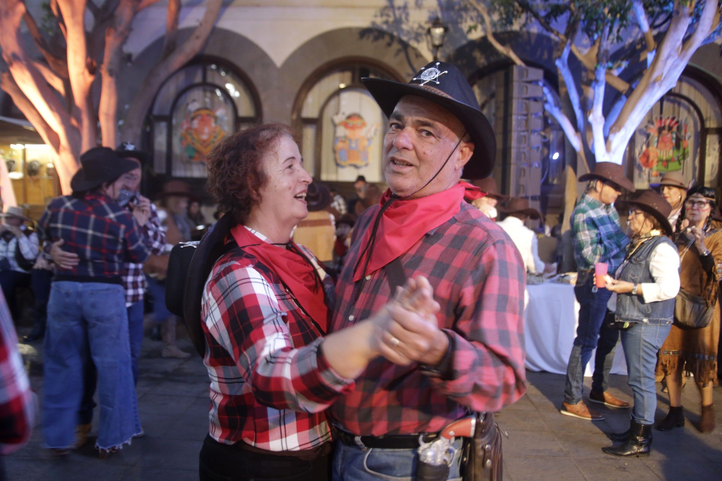 Séptimo baile de marcarita de mayores Séptimo baile de marcarita de mayores