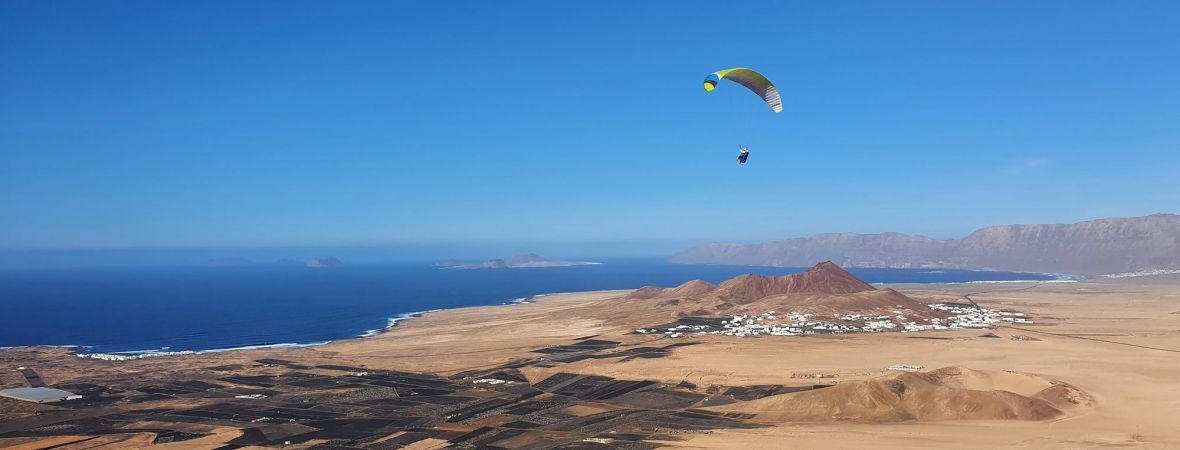 Vuelo en parapente de Abubila