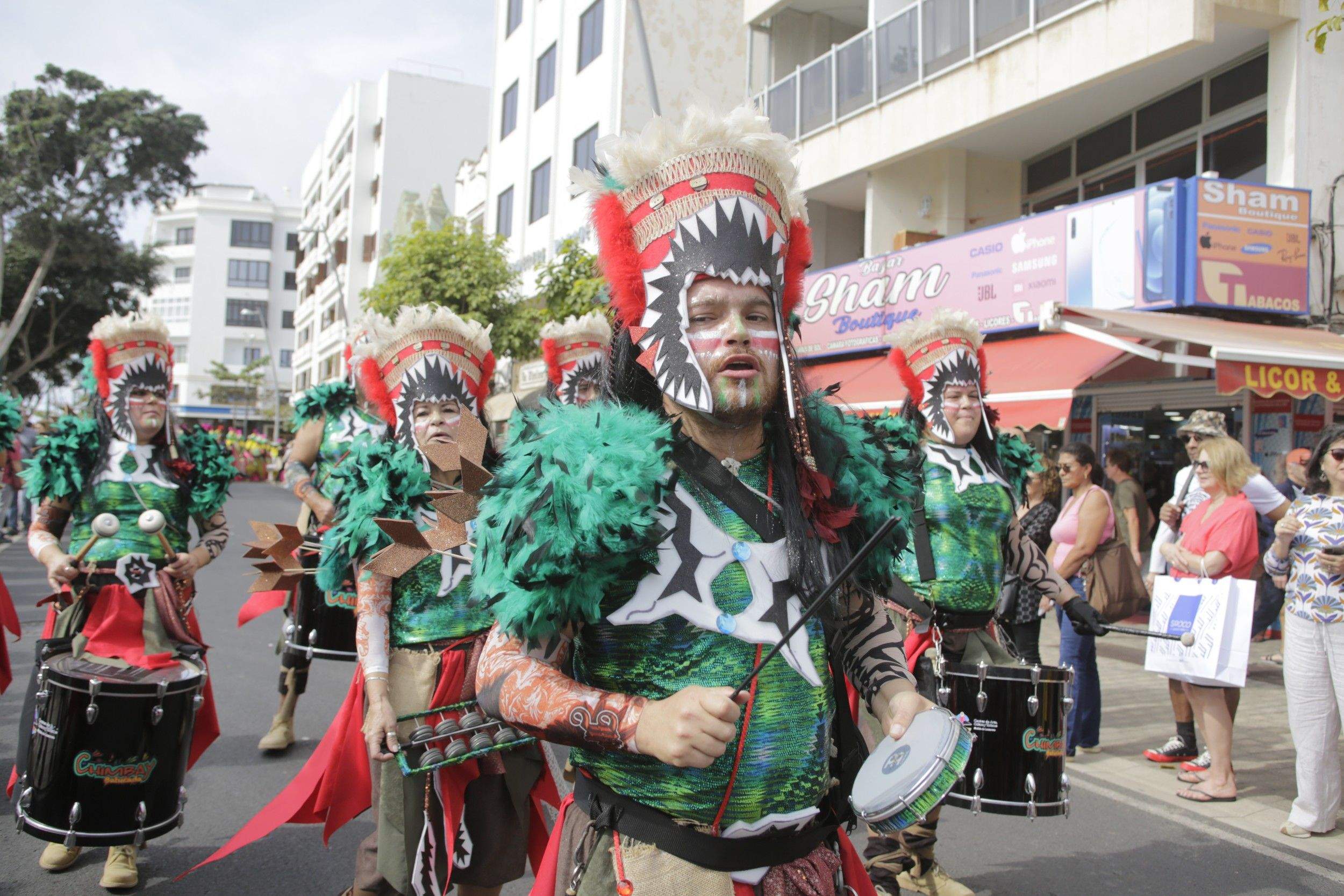 Pasacalles de Carnaval de Arrecife, 2024 (Fotos: Juan Mateos) Pasacalles de Carnaval de Arrecife, 2024 (Fotos: Juan Mateos)