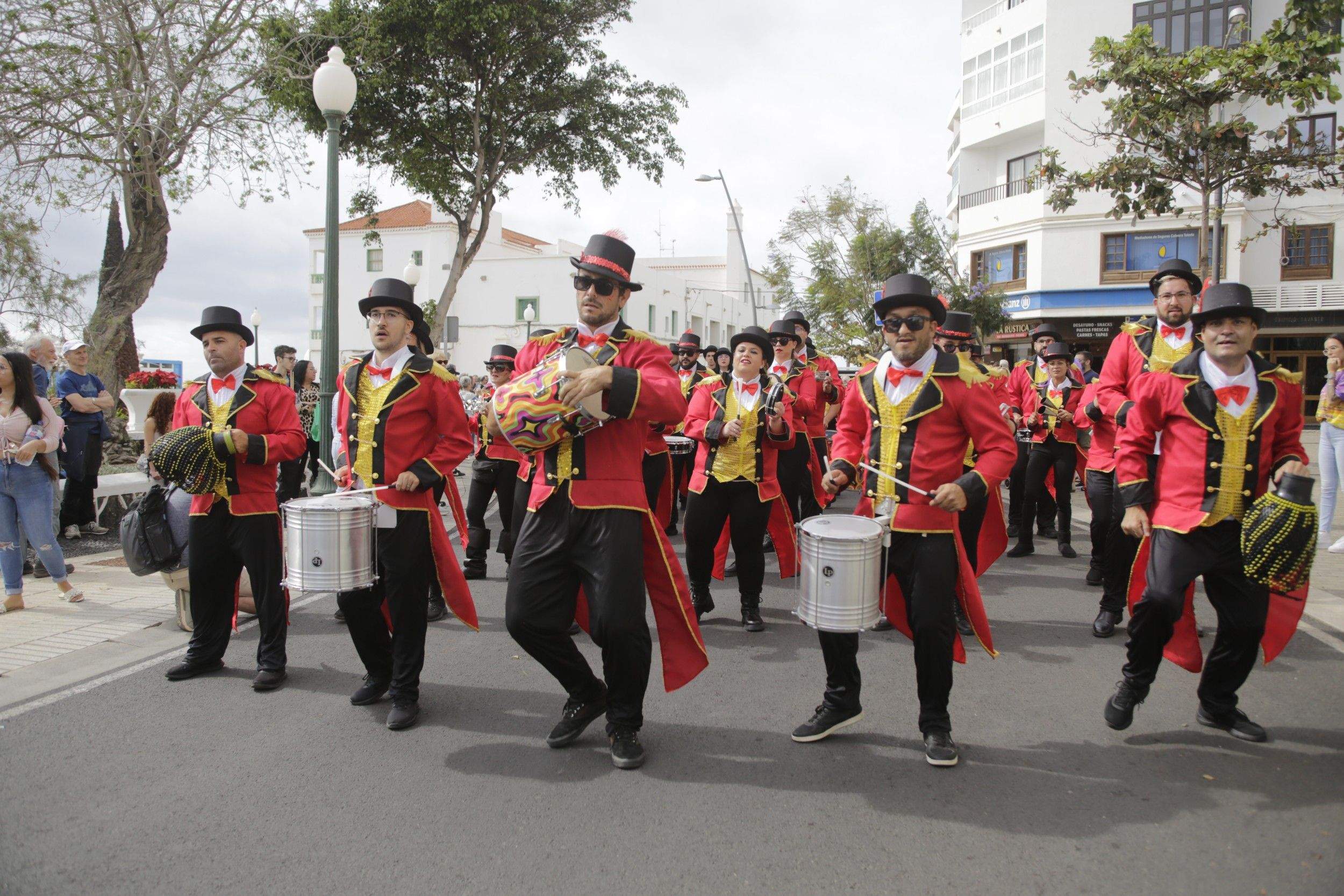 Pasacalles de Carnaval de Arrecife, 2024 (Fotos: Juan Mateos) Pasacalles de Carnaval de Arrecife, 2024 (Fotos: Juan Mateos)