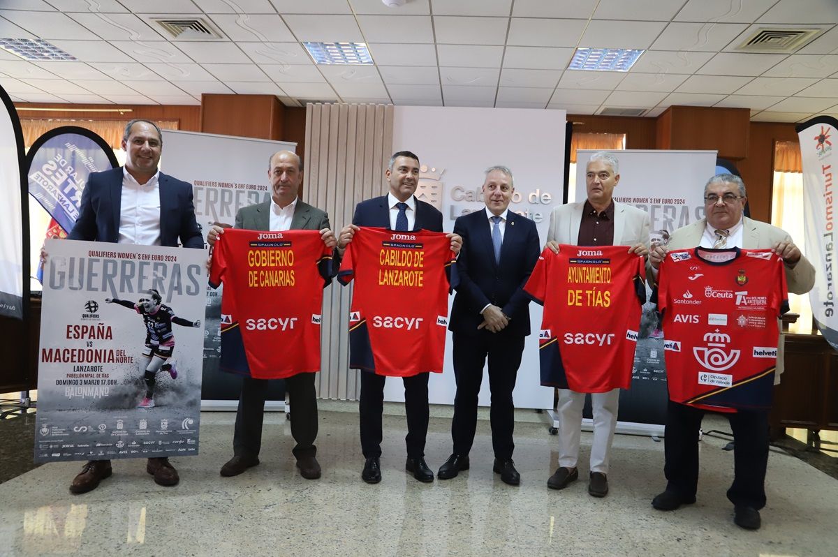 Presentación del partido oficial de la selección nacional femenina de Balonmano 