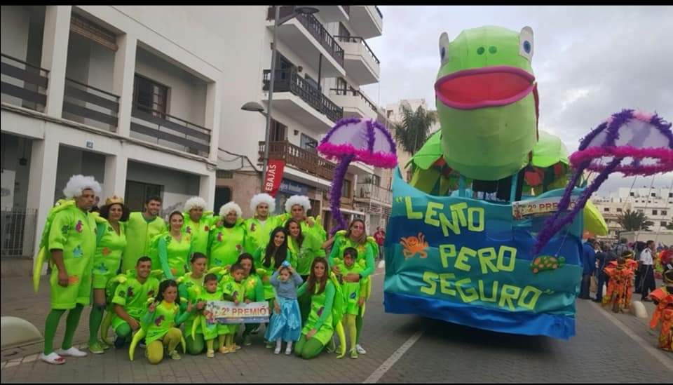 Las carrozas en los Carnavales de otros años Las carrozas en los Carnavales de otros años