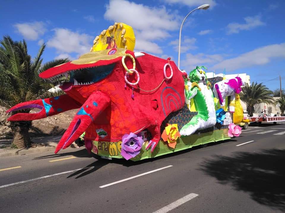 Las carrozas en los Carnavales de otros años Las carrozas en los Carnavales de otros años