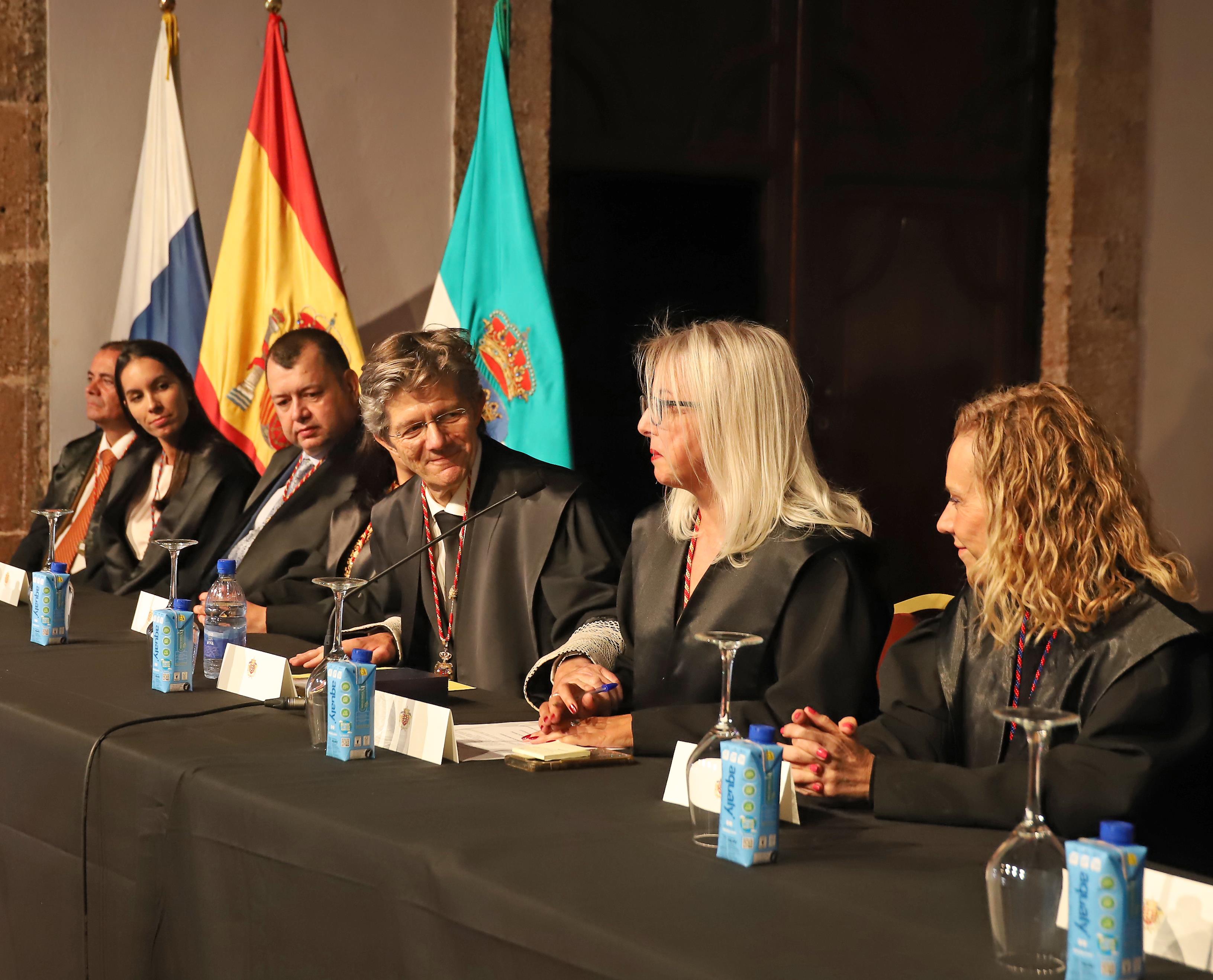 Toma de Posesión de Junta de Gobierno del Colegio de Abogados (10) Toma de Posesión de Junta de Gobierno del Colegio de Abogados (10)