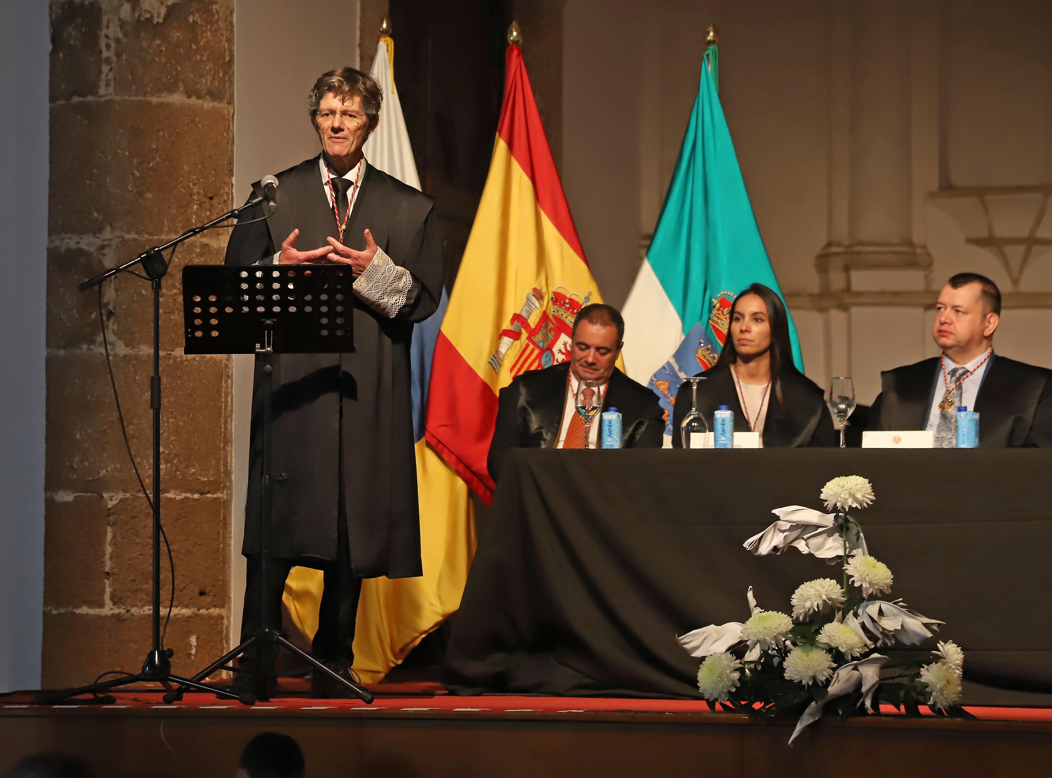 Toma de Posesión de Junta de Gobierno del Colegio de Abogados (14) Toma de Posesión de Junta de Gobierno del Colegio de Abogados (14)