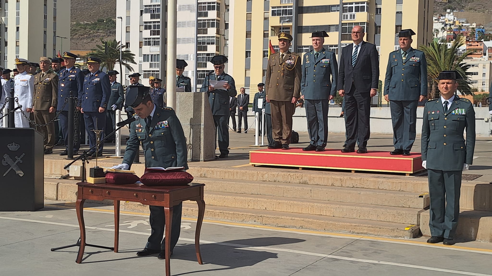 El coronel Javier Peña de Haro toma posesión como nuevo jefe de la Comandancia de Las Palmas