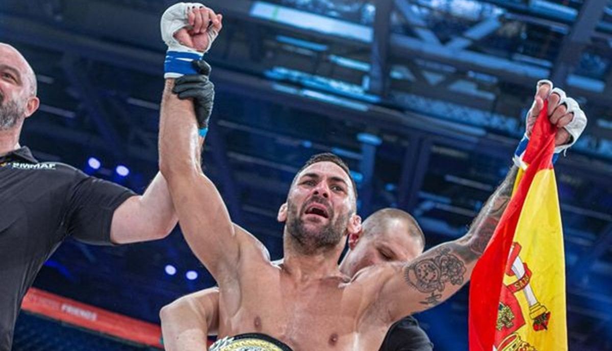 Hecher Sosa gana el Suecia el cinturón de la Fight Club Rush Hecher Sosa gana el Suecia el cinturón de la Fight Club Rush