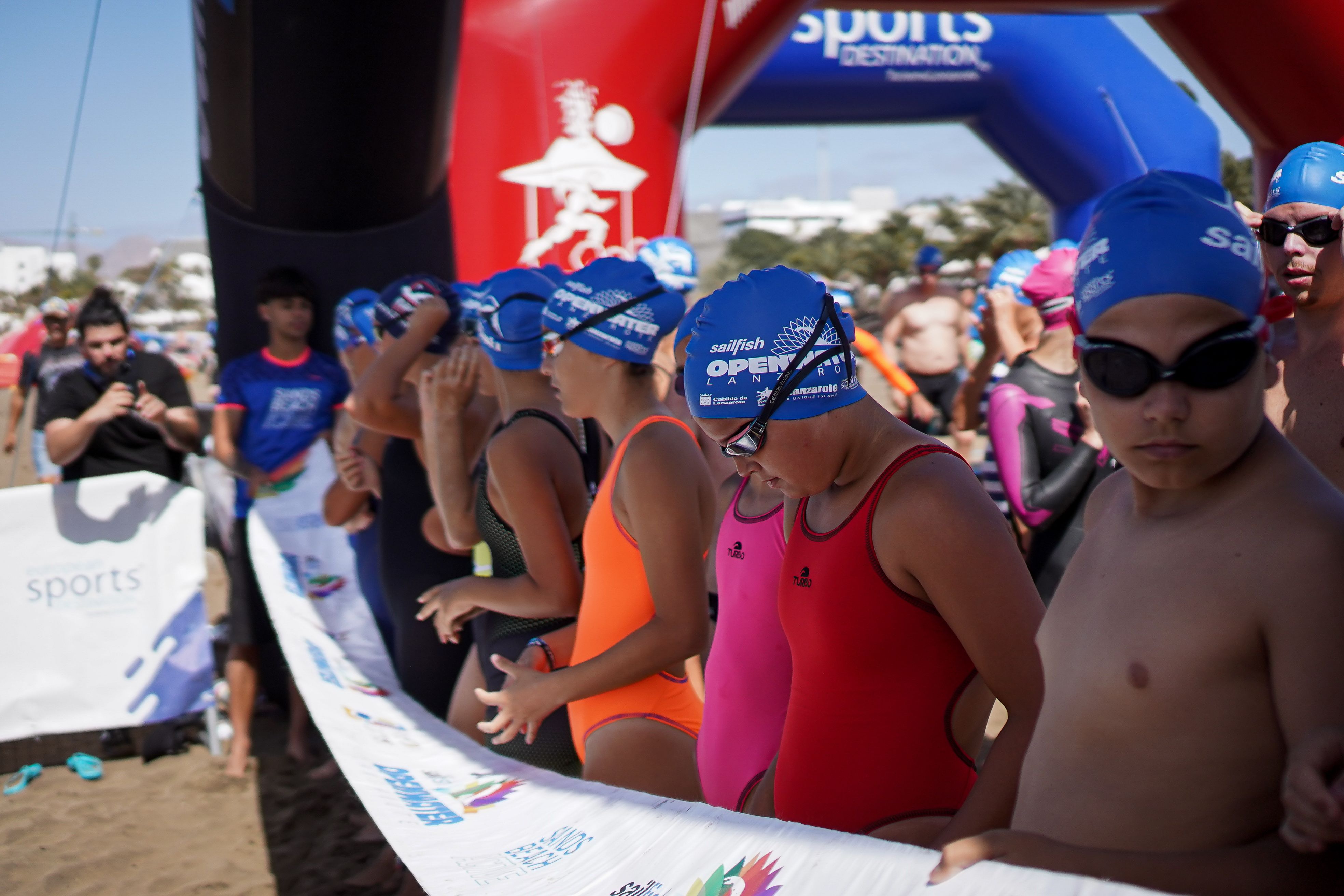 La prueba de natación VIII Sailfish Lanzarote Open Water ya supera los 200 inscritos