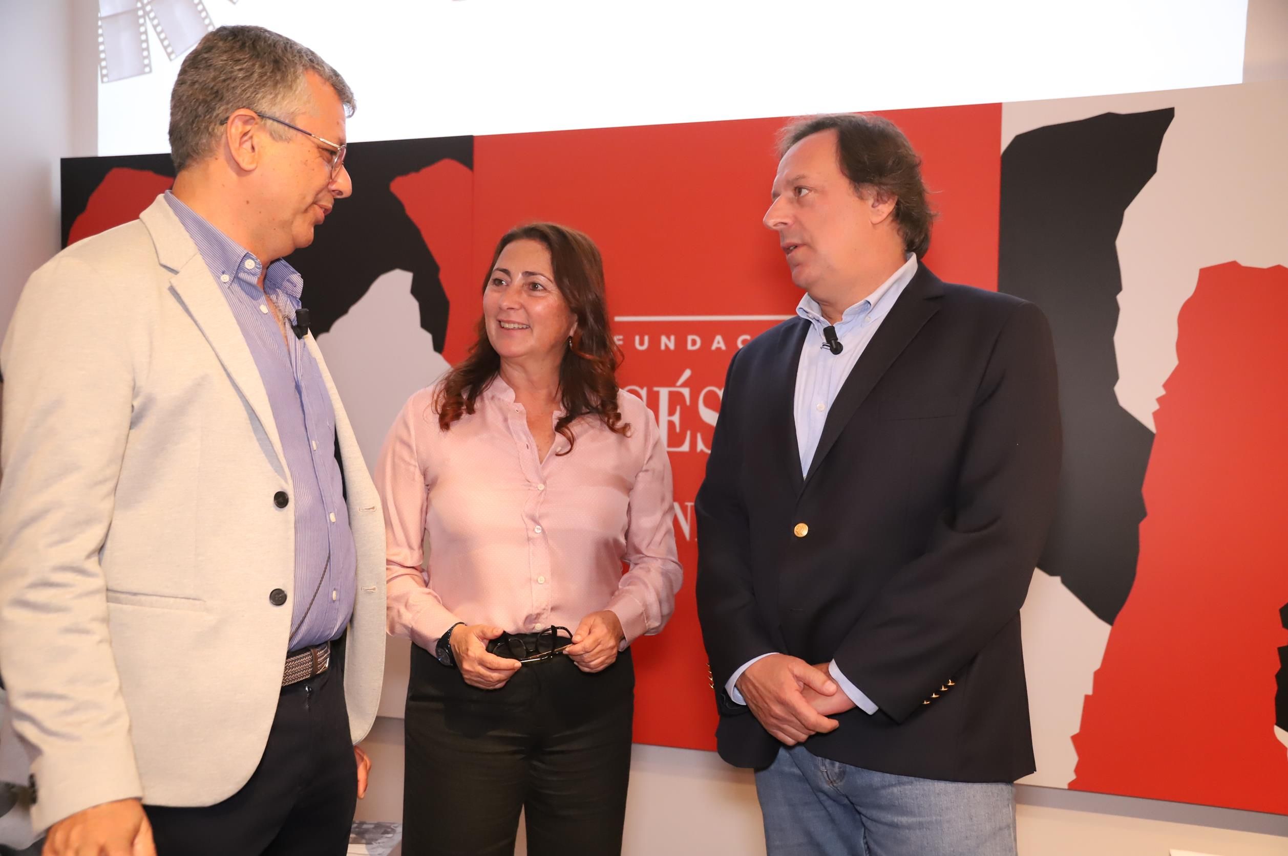 Conferencia 'Archivos fotográficos de la Macaronesia' Conferencia 'Archivos fotográficos de la Macaronesia'