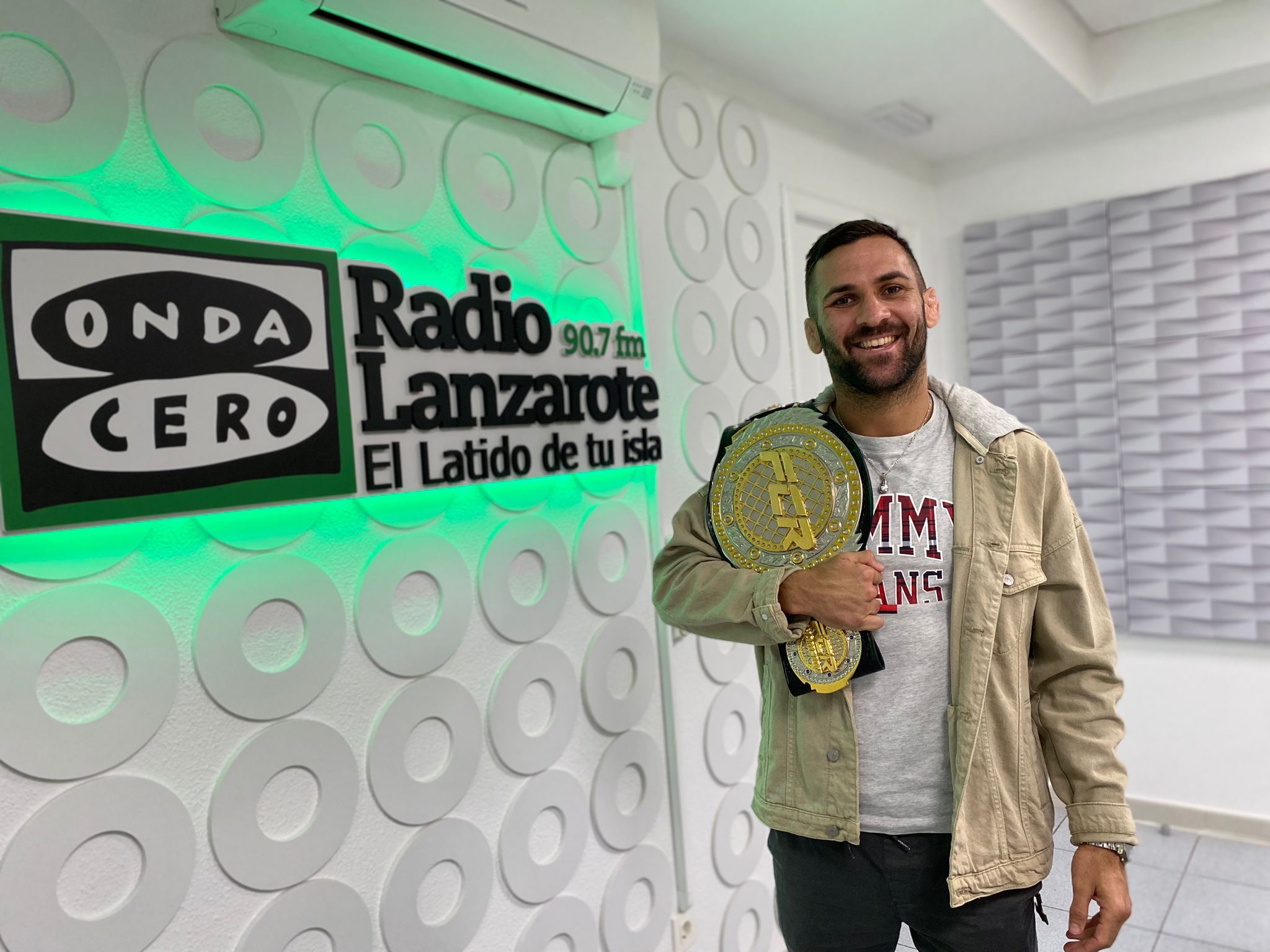 El campeón mundial de la FCR Hecher Sosa. Foto: Andrea Domínguez.