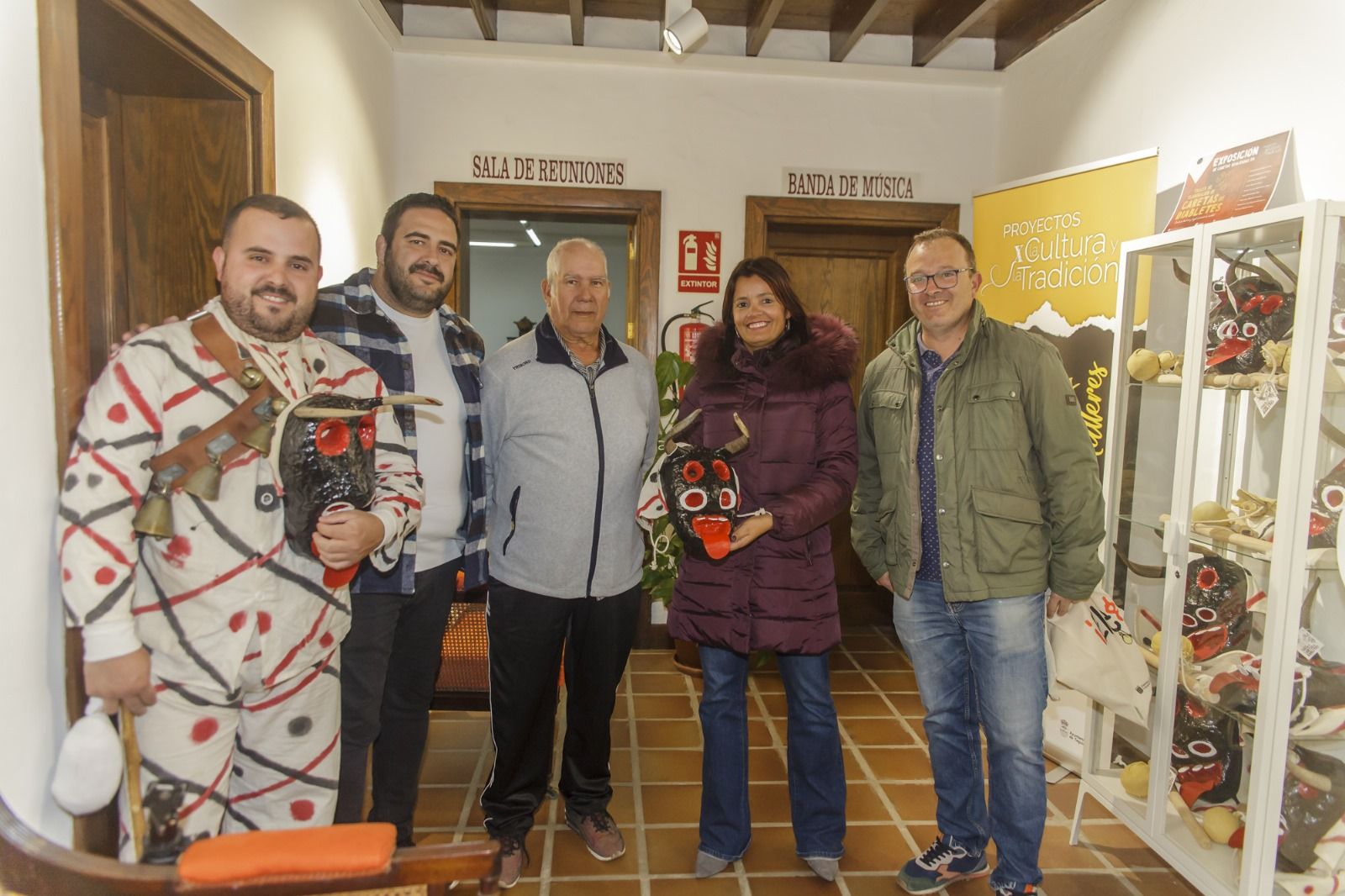 El taller de caretas de Los Diabletes en Teguise El taller de caretas de Los Diabletes en Teguise
