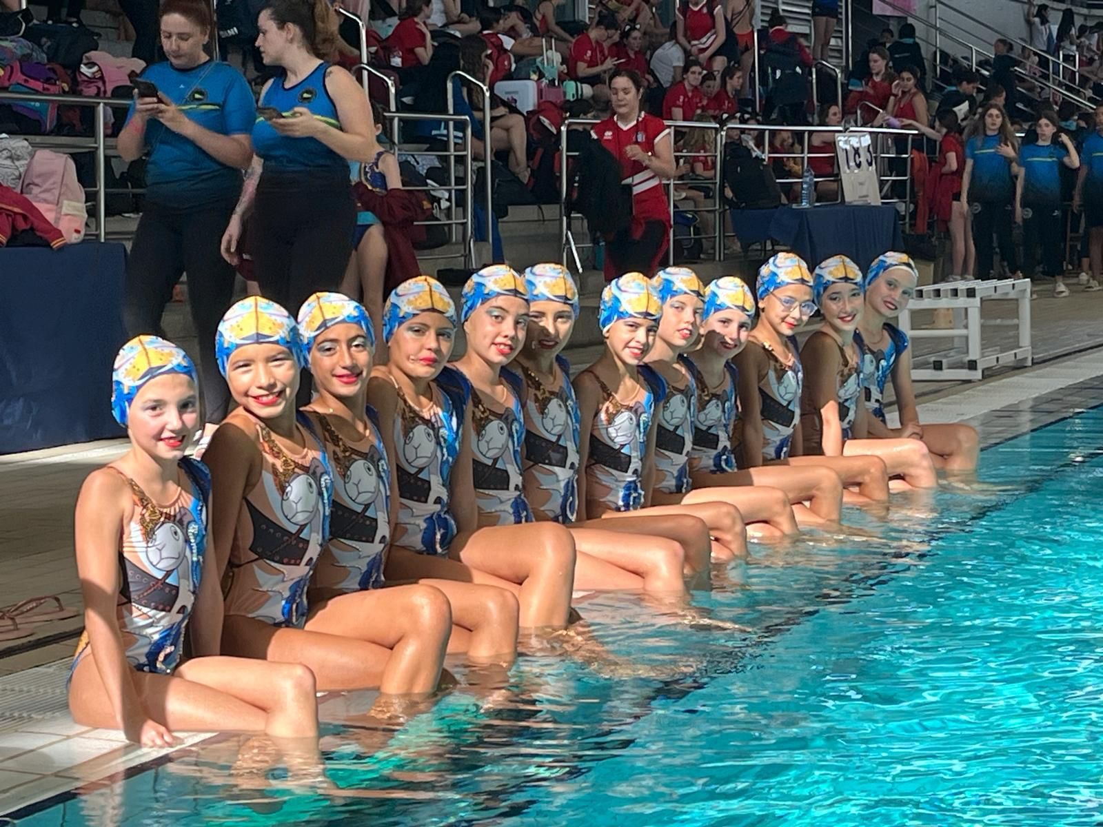 El CD Pingüinos de Arrecife compite en el Campeonato de Natación Artística