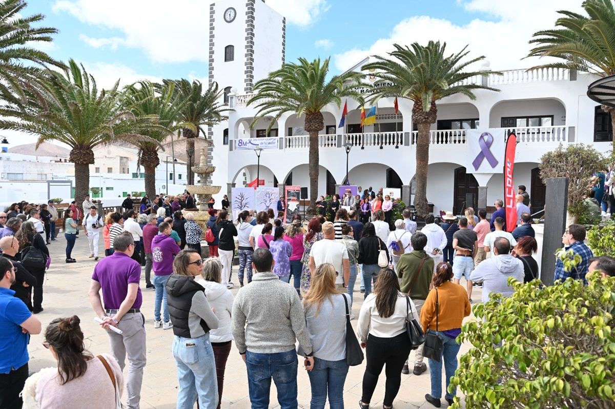 8M en San Bartolomé