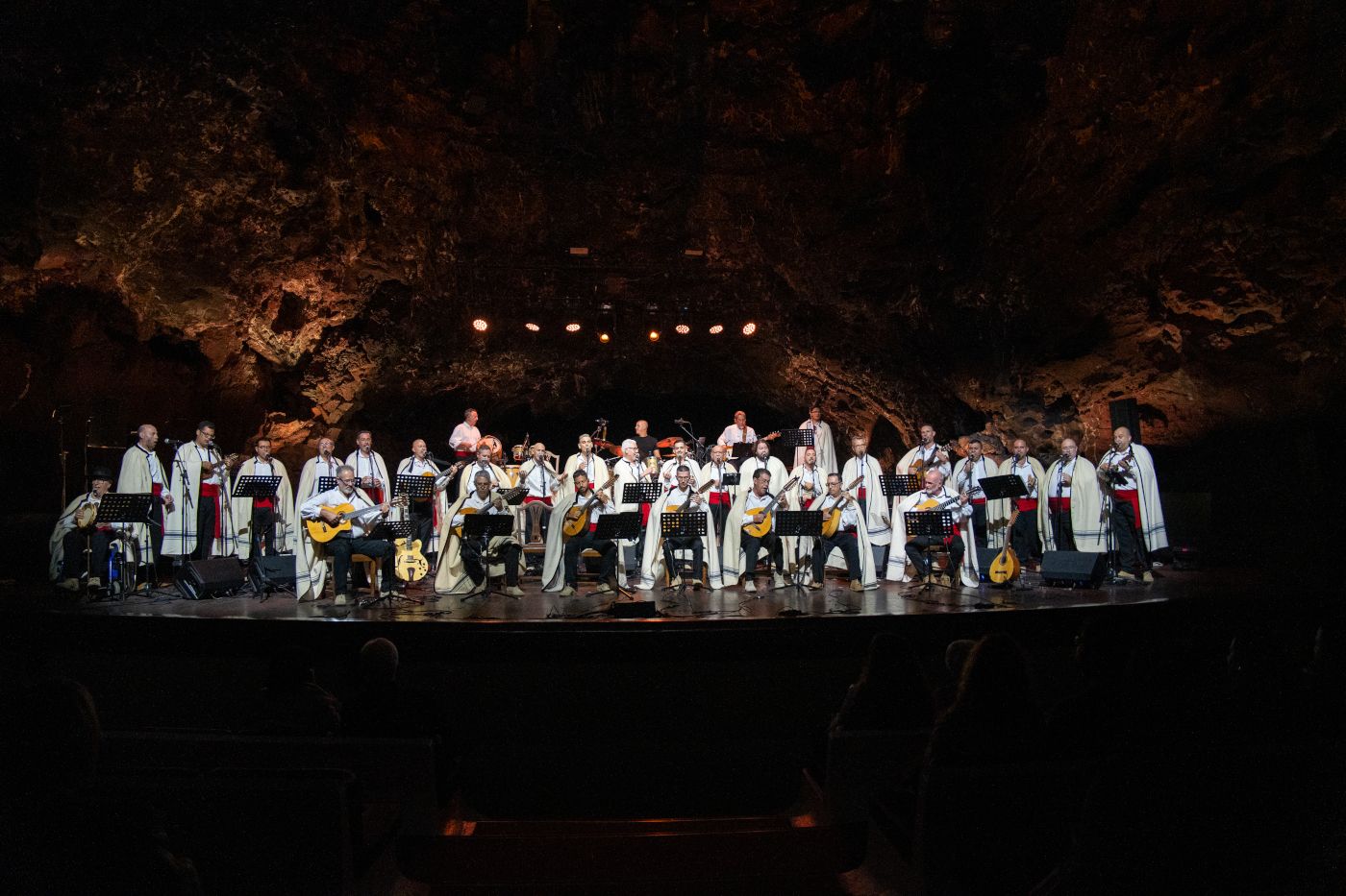 Bohemia Lanzarote y Los Sabandeños.