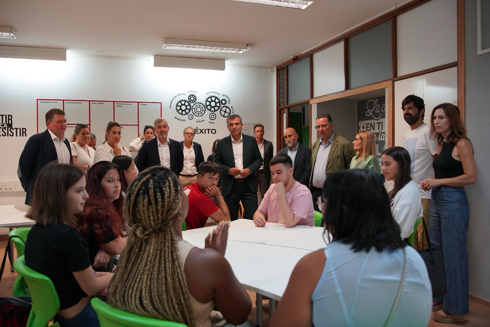 Diecinueve estudiantes canarios reciben los Premios Extraordinarios de Formación Profesional.