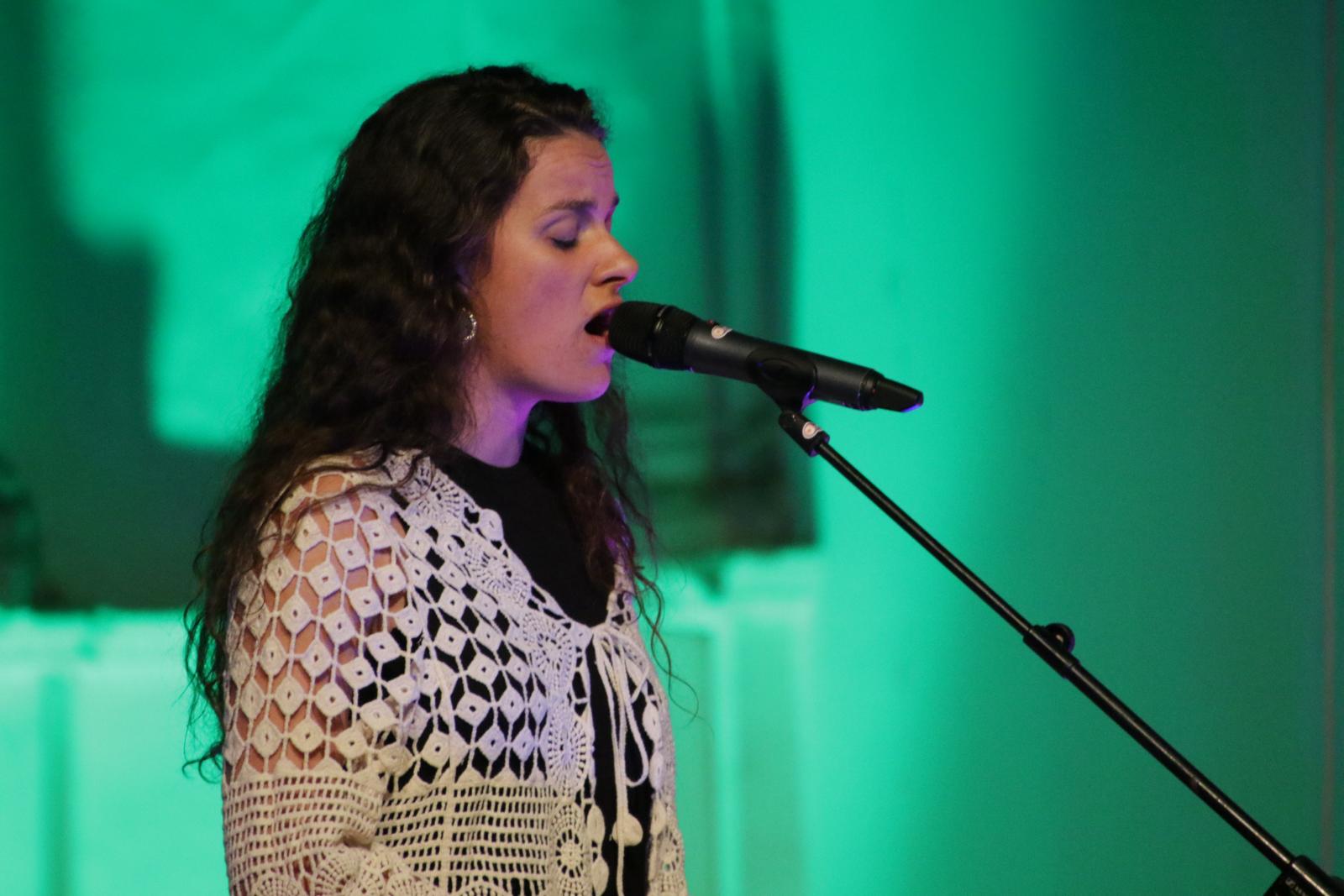 Hirahi Afonso en concierto, 2024 Hirahi Afonso en concierto, 2024