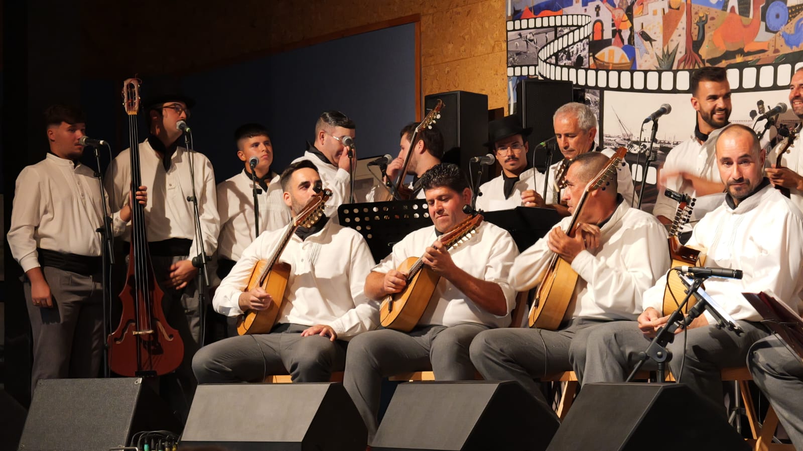 Concierto del Grupo de Música Popular Acatife Concierto del Grupo de Música Popular Acatife