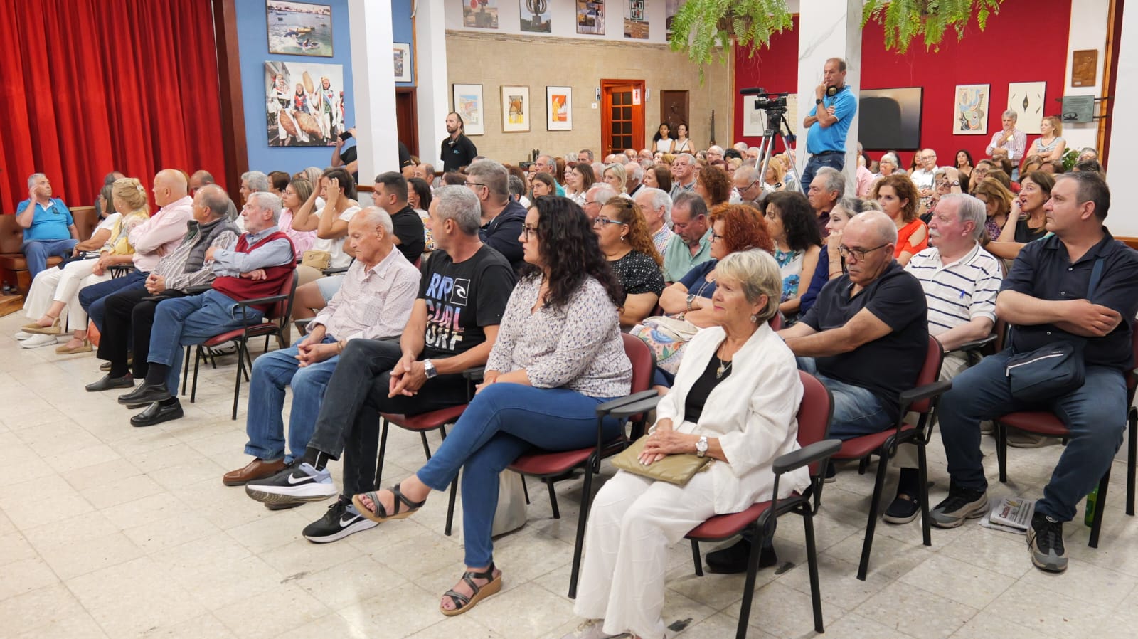 Concierto del Grupo de Música Popular Acatife Concierto del Grupo de Música Popular Acatife