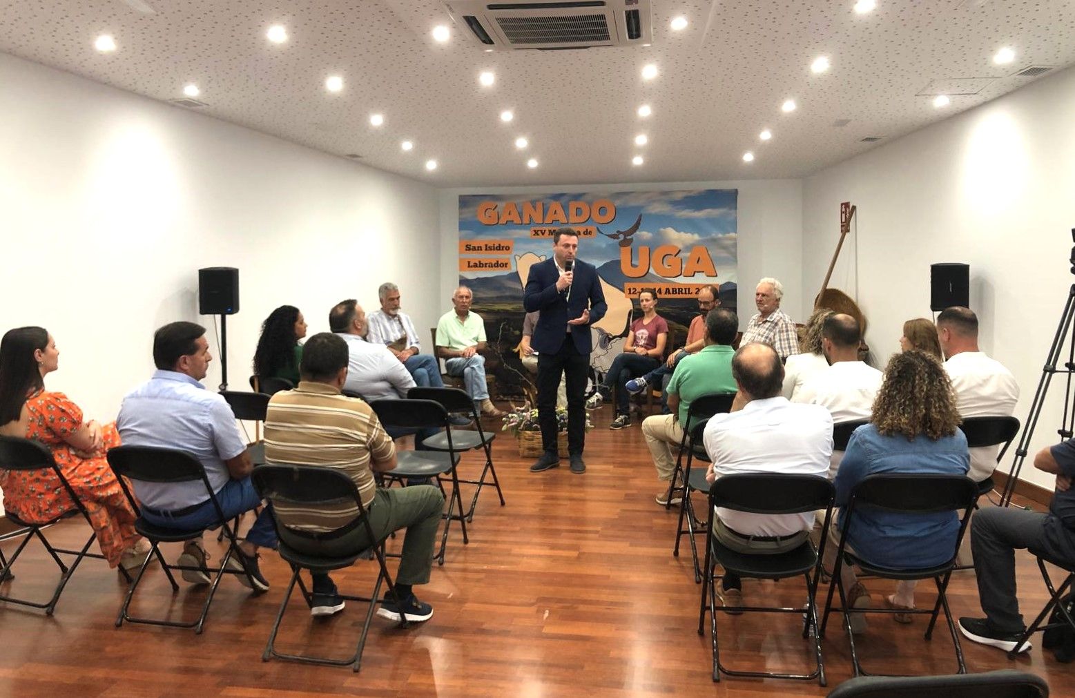 El alcalde de Yaiza, Óscar Oda, durante su intervención.