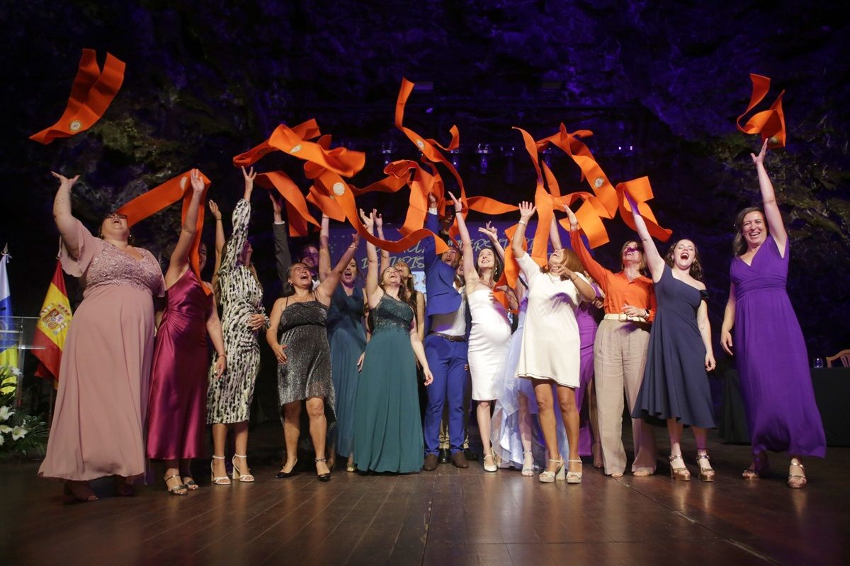 Graduación de los estudiantes de Turismo en Jameos (Foto: Juan Mateos)