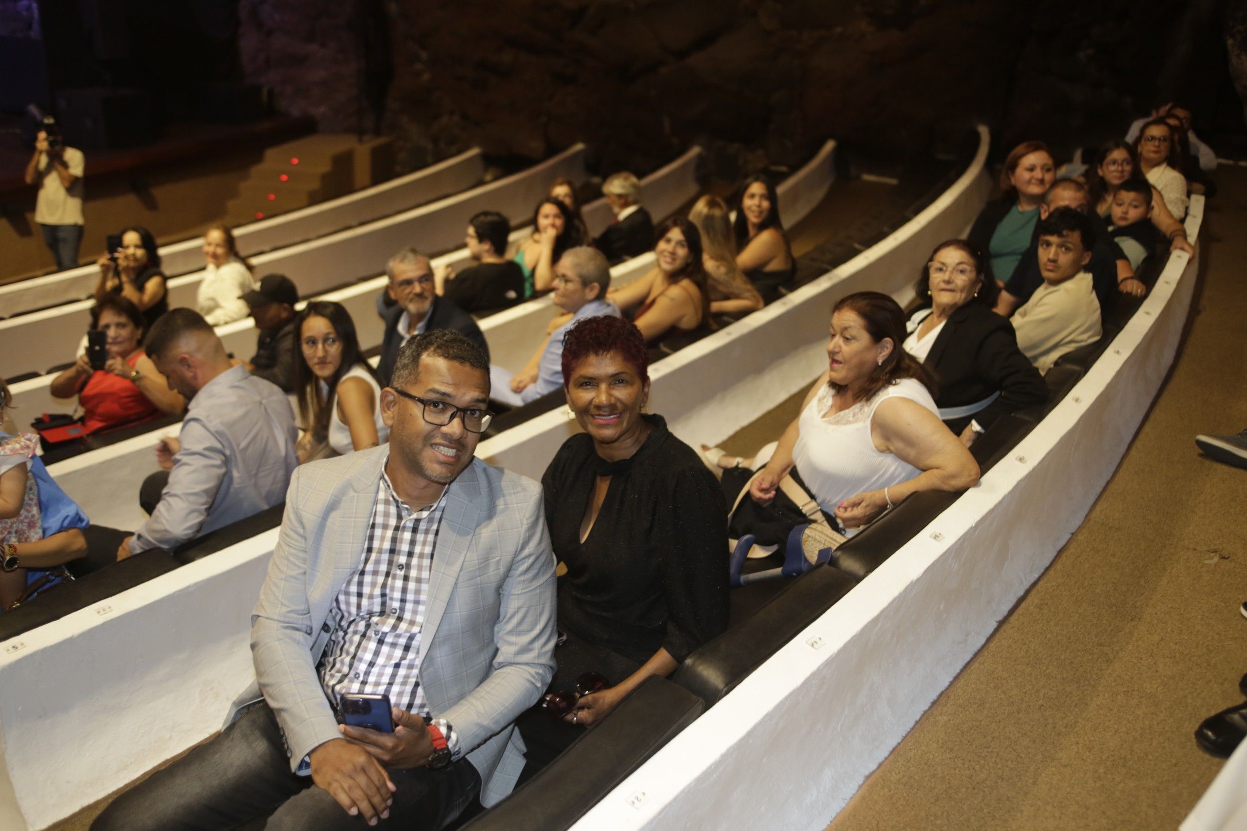 Graduación de los estudiantes de Turismo en Jameos (Fotos: Juan Mateos)