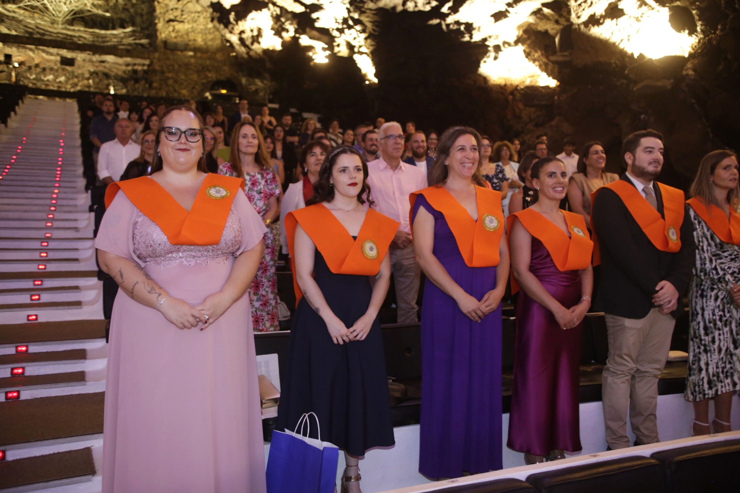 Graduación de los estudiantes de Turismo en Jameos (Fotos: Juan Mateos)