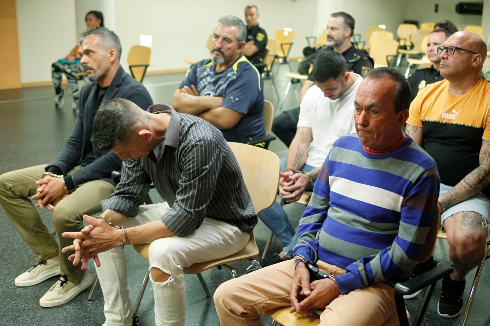 Los acusados del asesinato al carpintero de San Bartolomé José Antonio Perera. Foto: Juan Mateos.