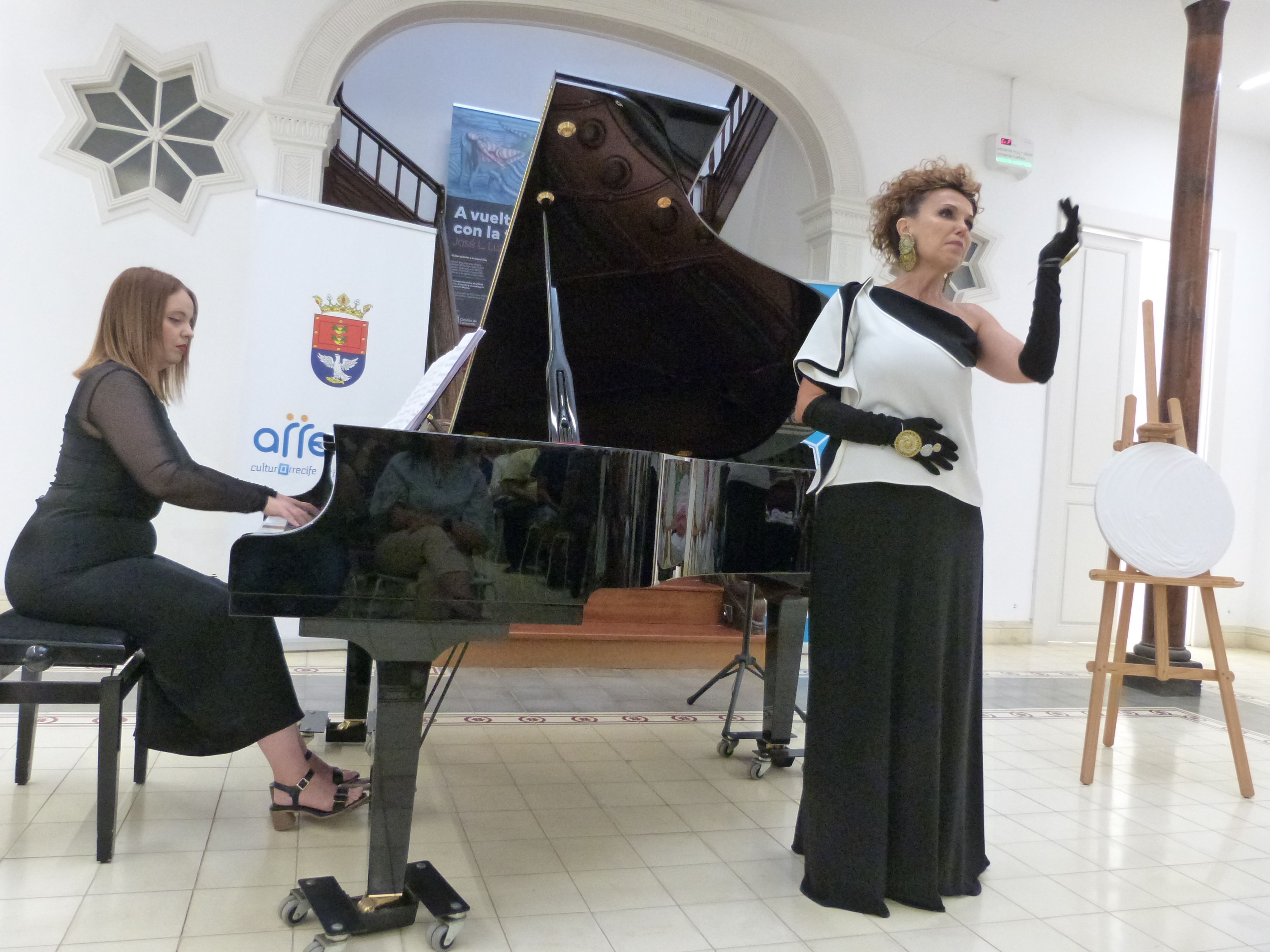 La pianista Melba Artiles y la soprano Beni Ferrer logran un lleno en su concierto en Arrecife