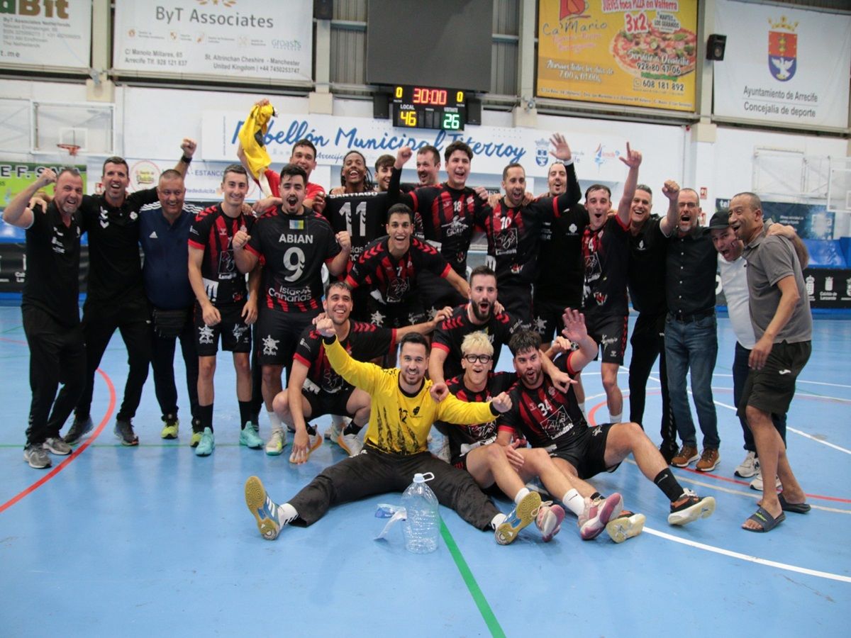 Partido de Balonmano entre Landbit Lanzarote y Porriño