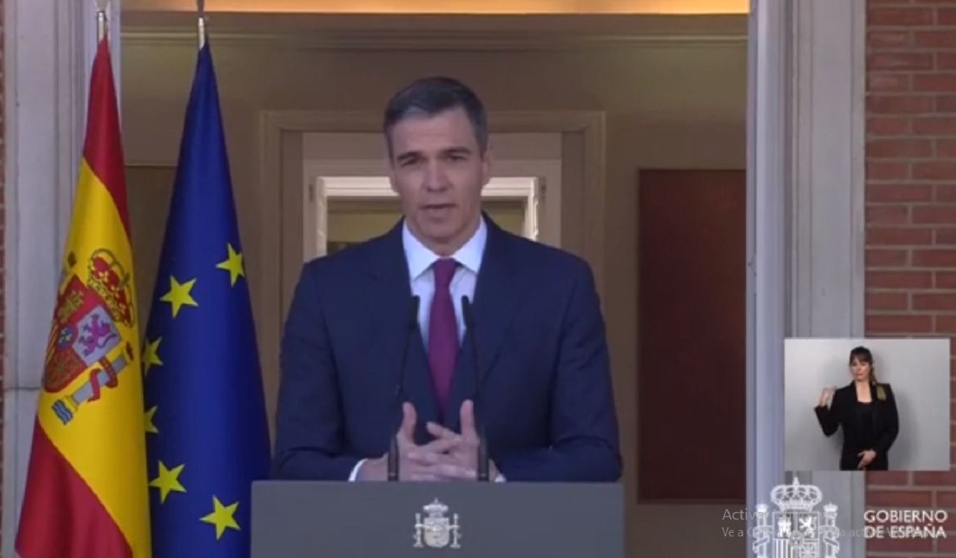 Pedro Sanchez durante su comparecencia en Moncloa este lunes.