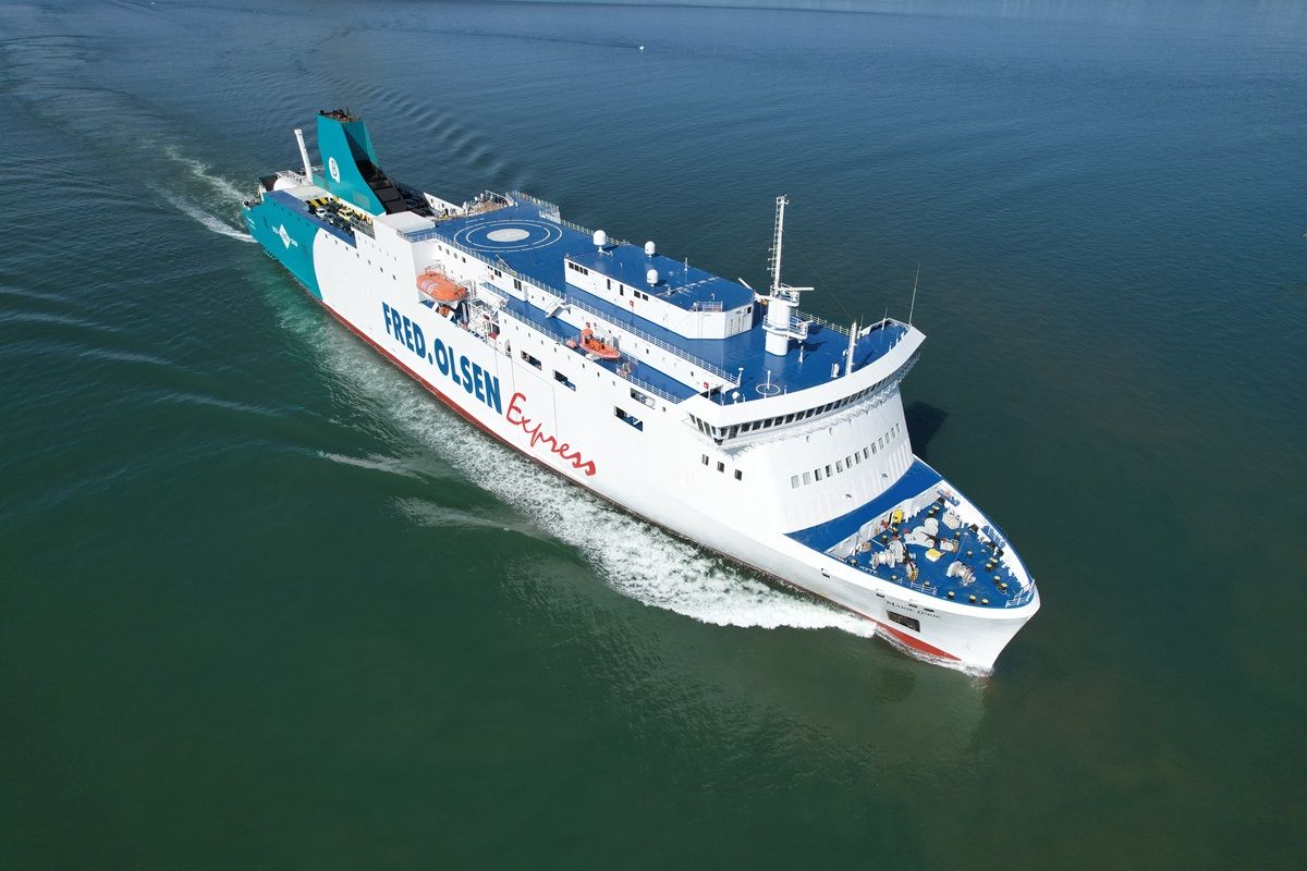 El Marie Curie es uno de los dos buques de la compañía que ofrecen este servicio de transporte