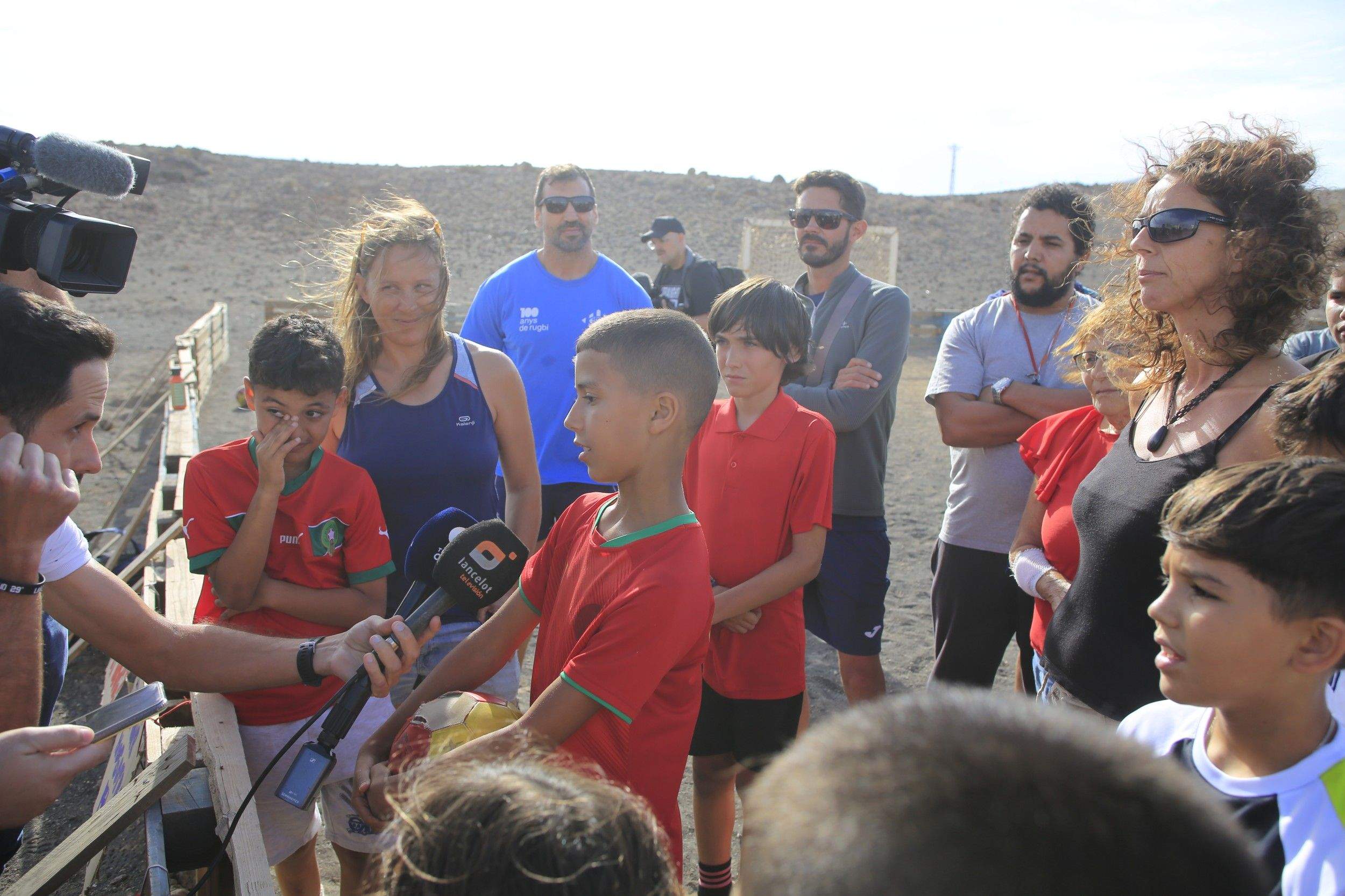 Protesta por la falta de una cancha deportiva en Argana Alta (Fotos: Juan Mateos)