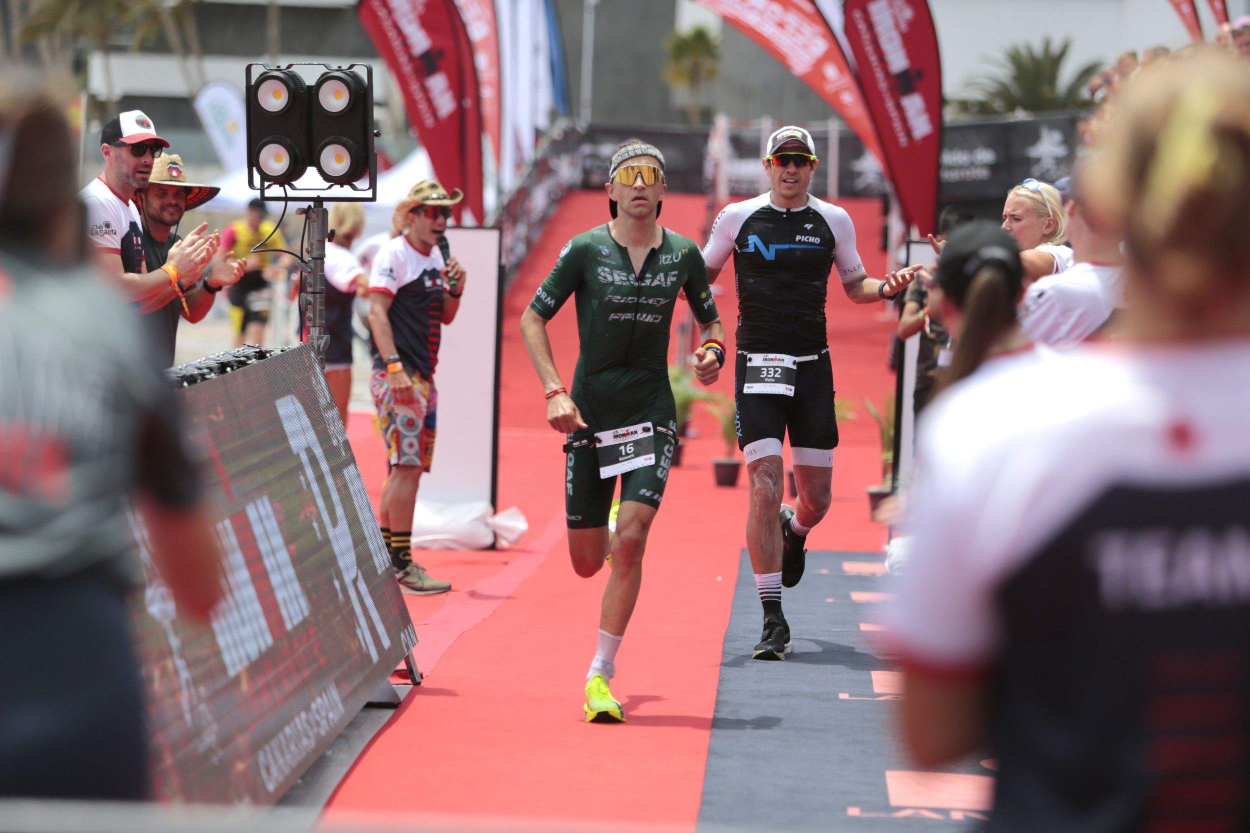 Carrera y ganadores del XXXII Ironman Lanzarote (Fotos: Juan Mateos) Carrera y ganadores del XXXII Ironman Lanzarote (Fotos: Juan Mateos)