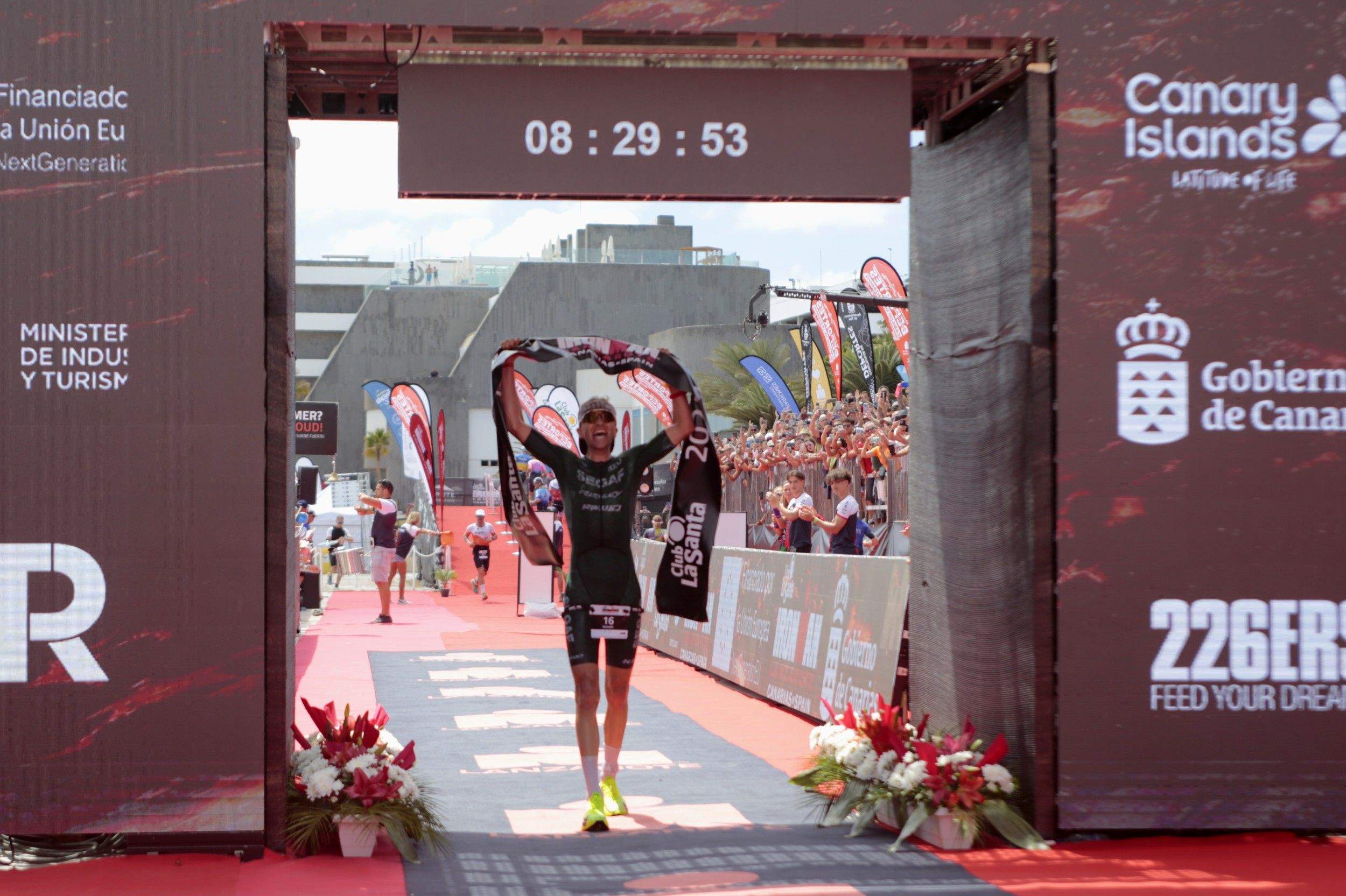 Carrera y ganadores del XXXII Ironman Lanzarote (Fotos: Juan Mateos) Carrera y ganadores del XXXII Ironman Lanzarote (Fotos: Juan Mateos)