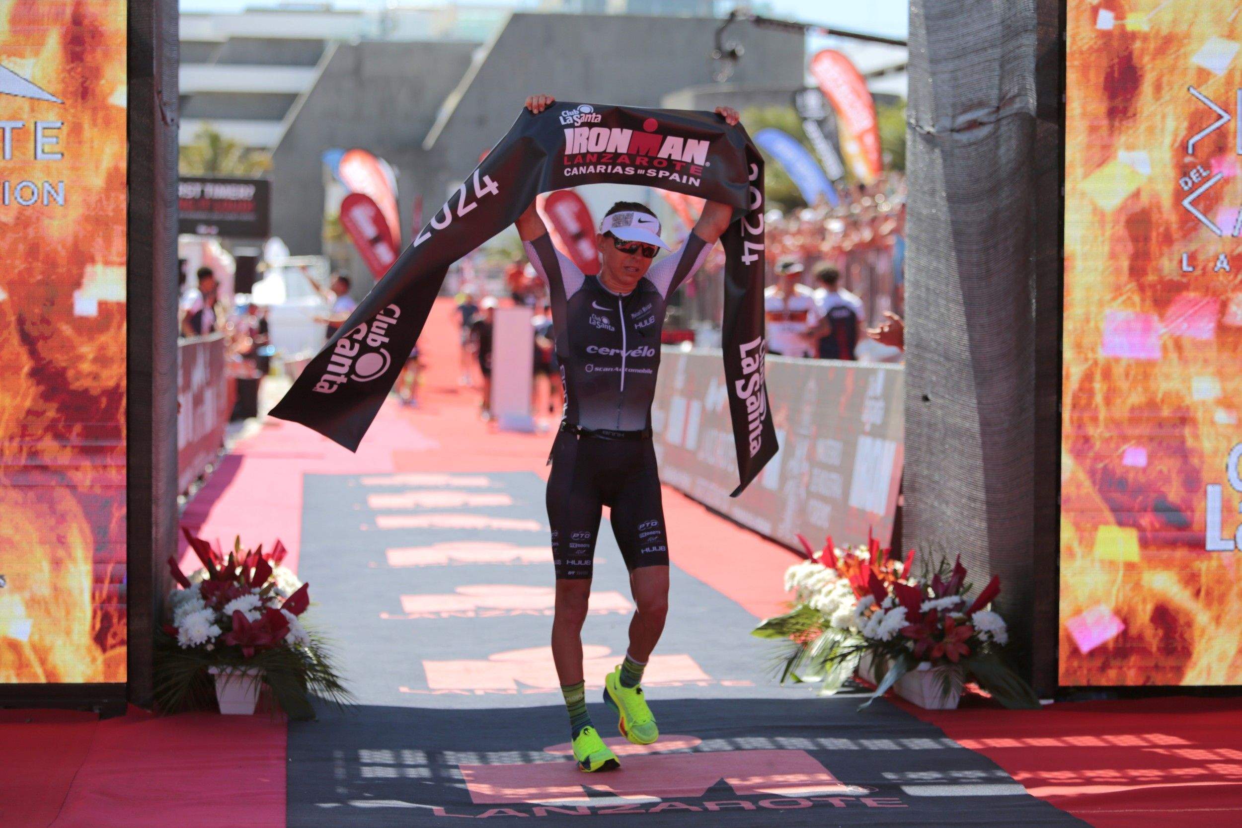 Carrera y ganadores del XXXII Ironman Lanzarote (Fotos: Juan Mateos) Carrera y ganadores del XXXII Ironman Lanzarote (Fotos: Juan Mateos)
