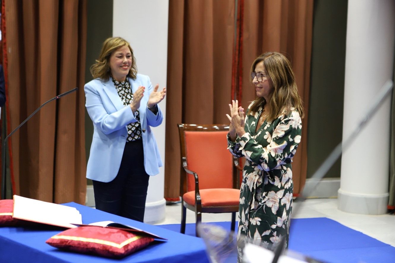 Dolores Padrón, primera mujer Diputada del Común