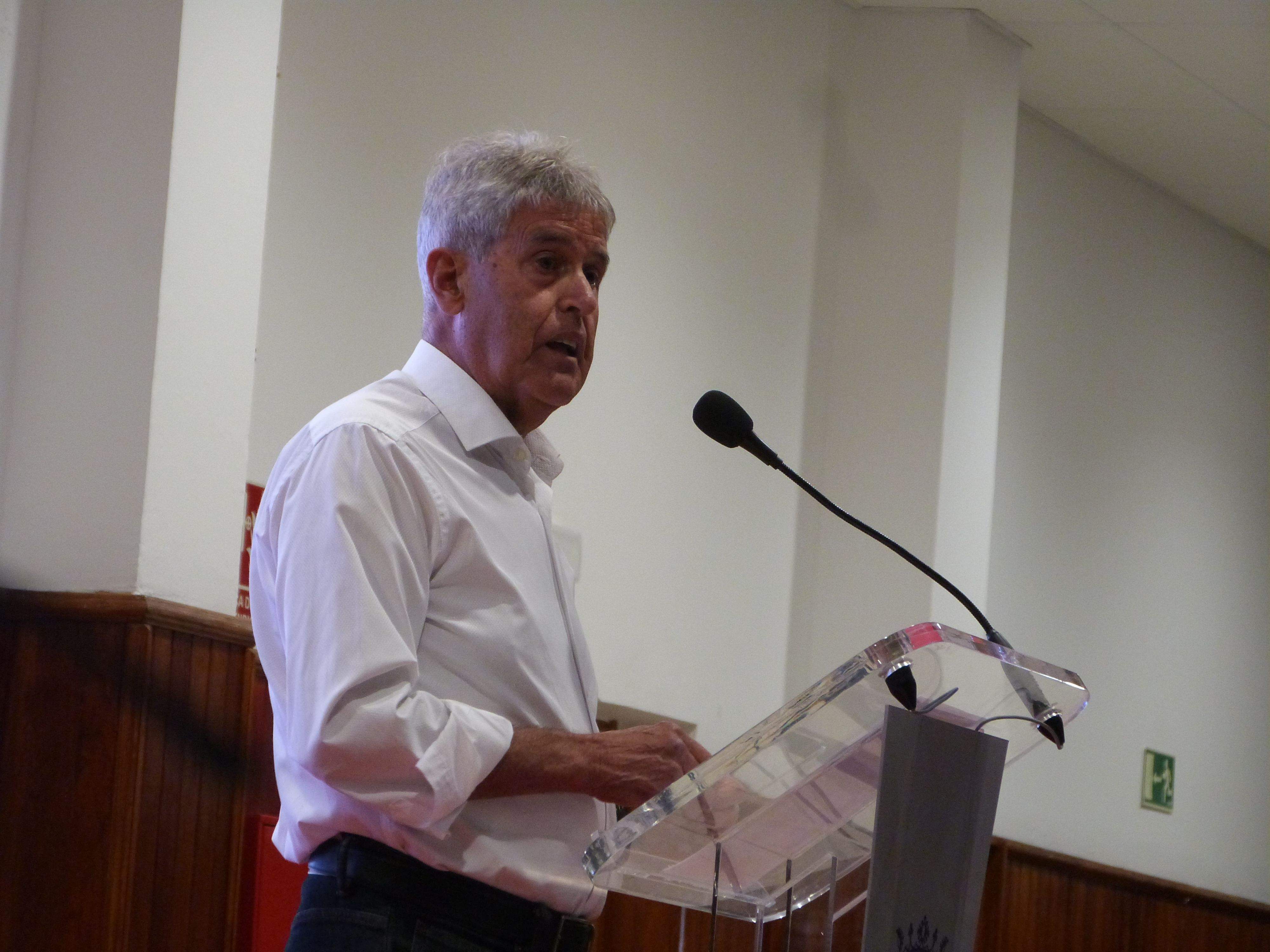 Presentación del libro Reseñas Históricas sobre la Policía Local de Tías en el Centro Socio Cultural de Mácher Presentación del libro Reseñas Históricas sobre la Policía Local de Tías en el Centro Socio Cultural de Mácher