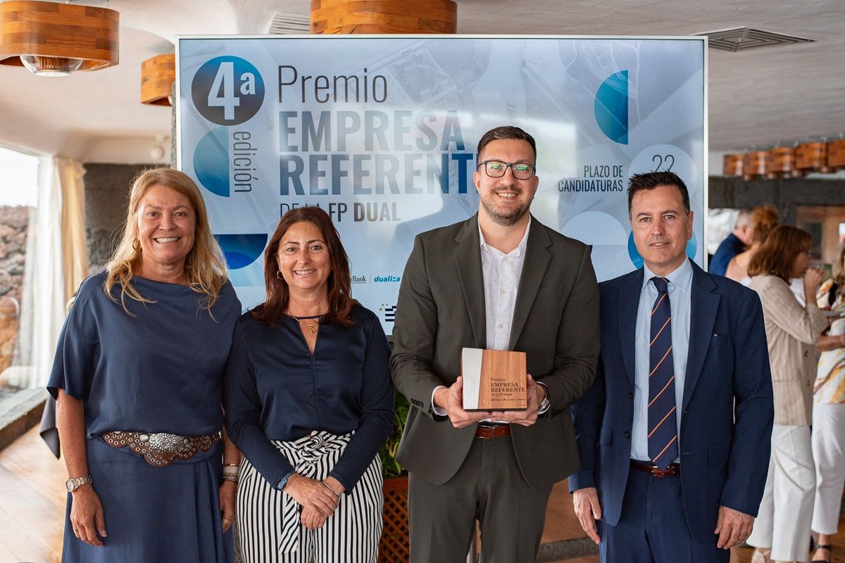 Entrega del premio a la empresa referente para la FP Dual 2024.