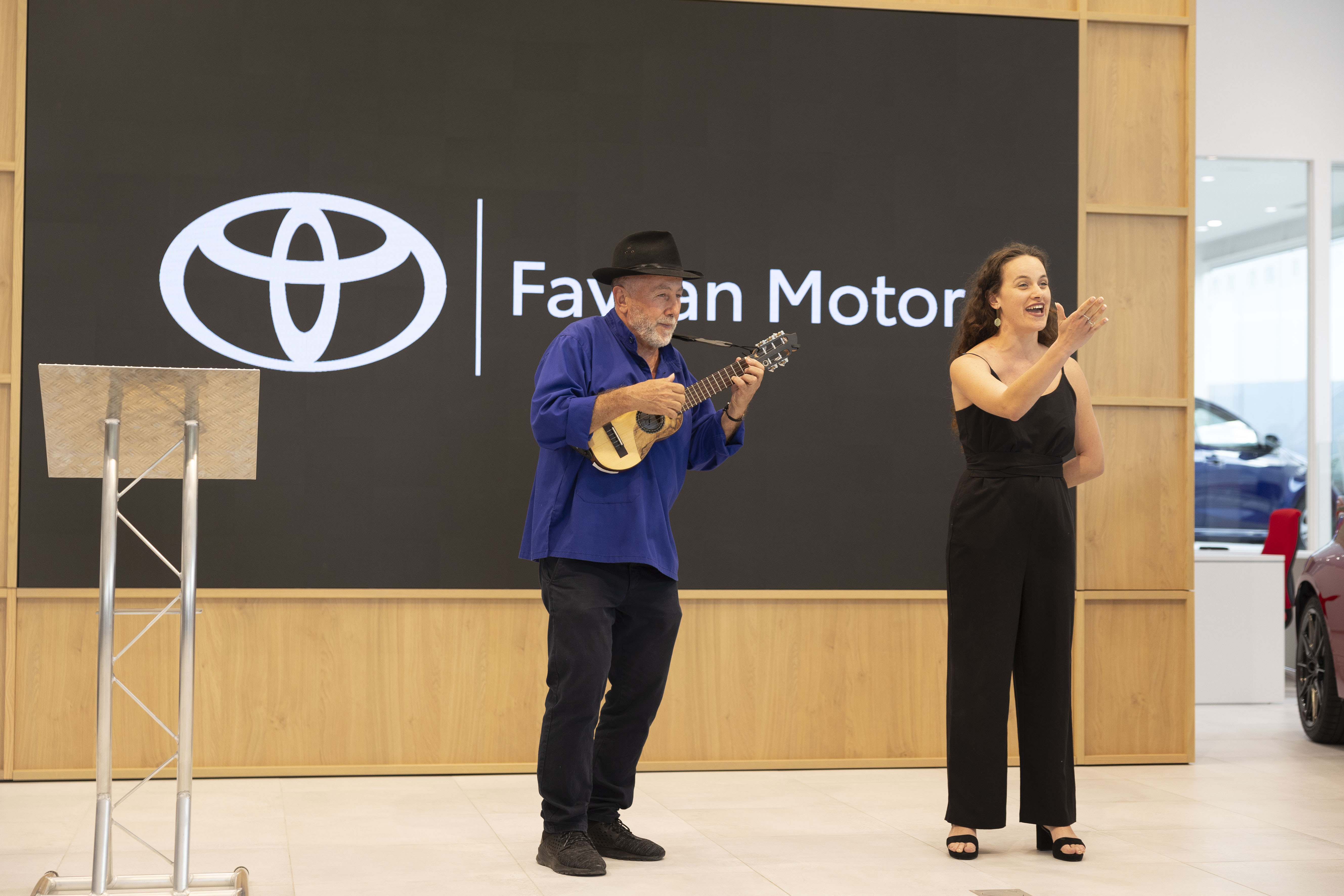 El Grupo Faycan inaugura las nuevas instalaciones de Toyota Fuerteventura El Grupo Faycan inaugura las nuevas instalaciones de Toyota Fuerteventura