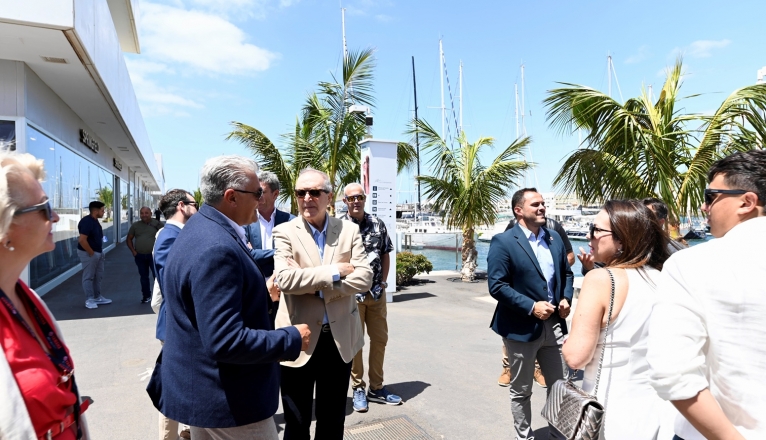 Invitados a la inauguración de Navalia Yachting Canarias en Marina Lanzarote Invitados a la inauguración de Navalia Yachting Canarias en Marina Lanzarote