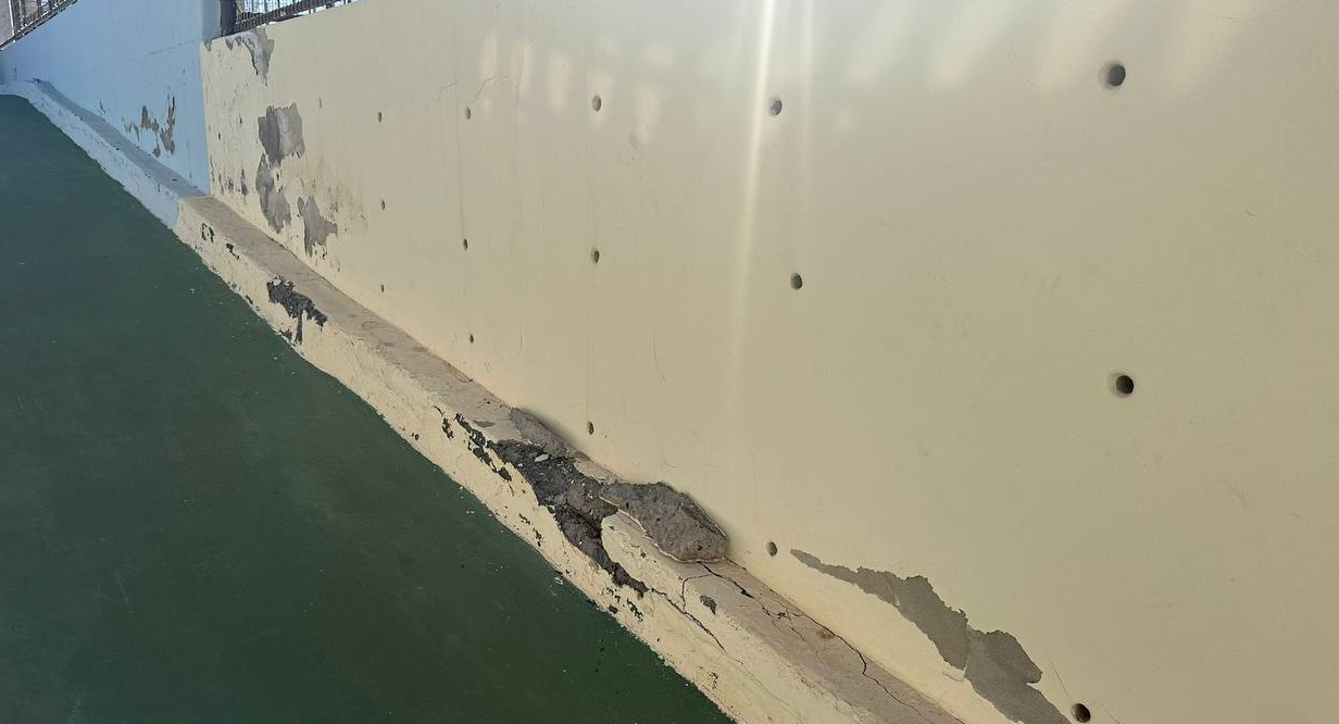 El PSOE critica el estado de las canchas de la Ciudad Deportiva de Arrecife